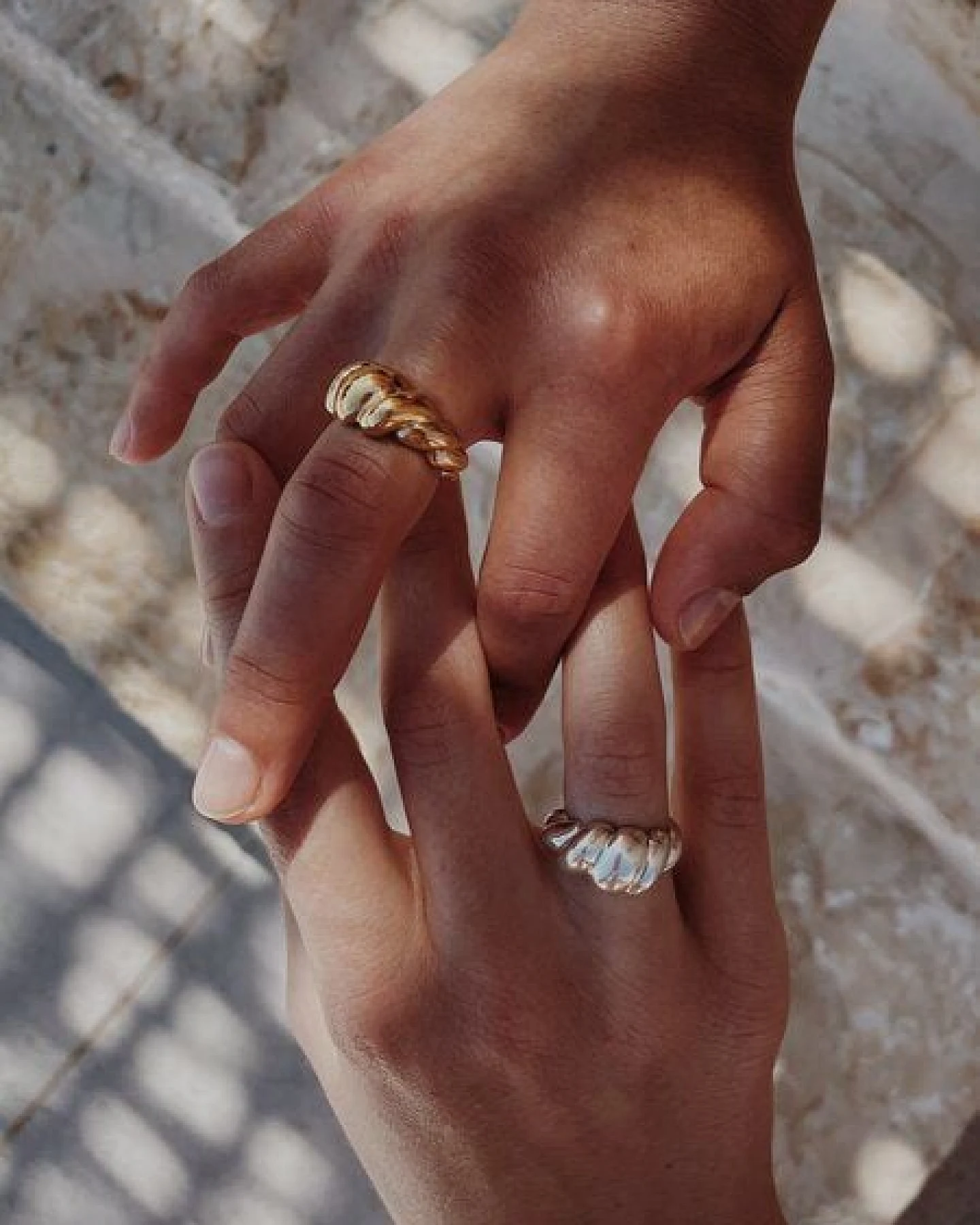 noemvri fashion label Croissant Ring asymmetrisch – Ansicht 4