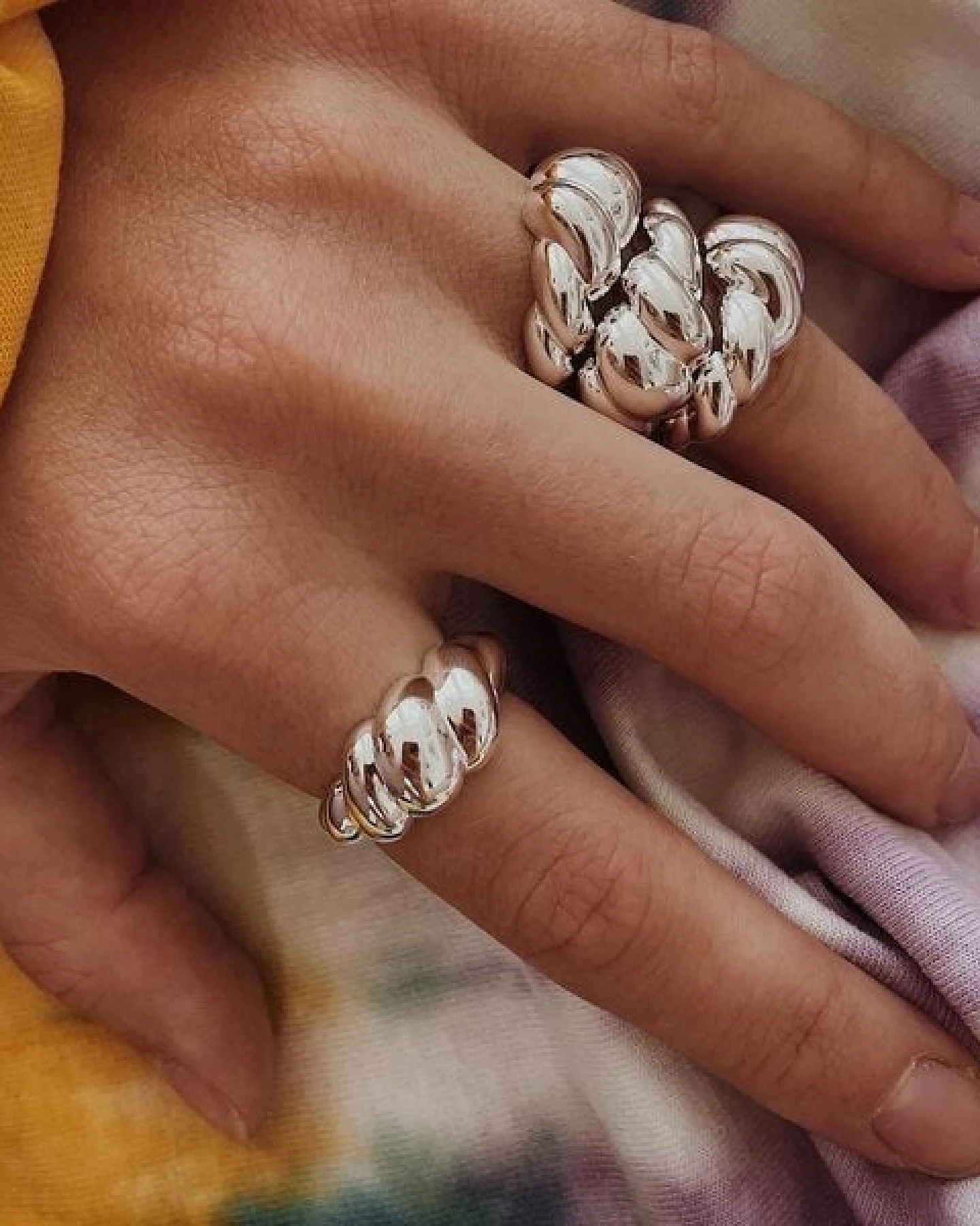 noemvri fashion label Croissant Ring asymmetrisch – Ansicht 3