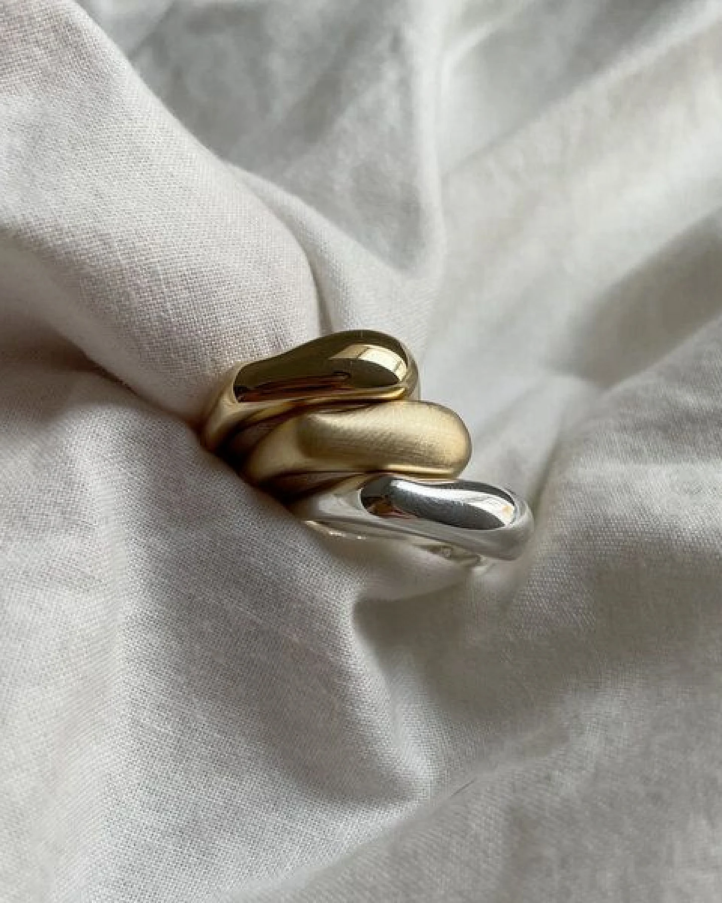 noemvri fashion label organischer Ring small – Ansicht 2