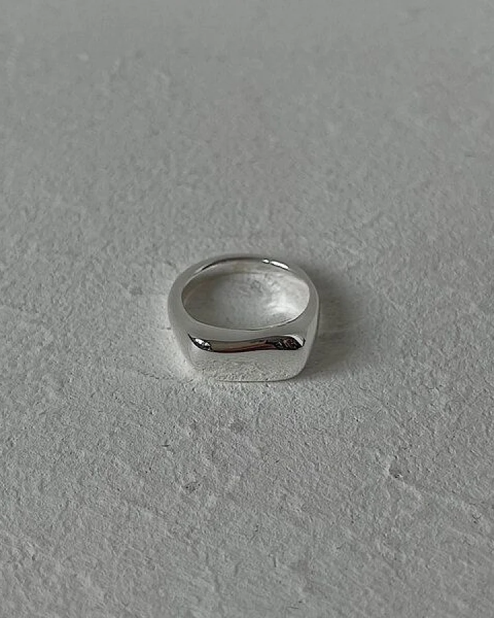 noemvri fashion label organischer Ring big