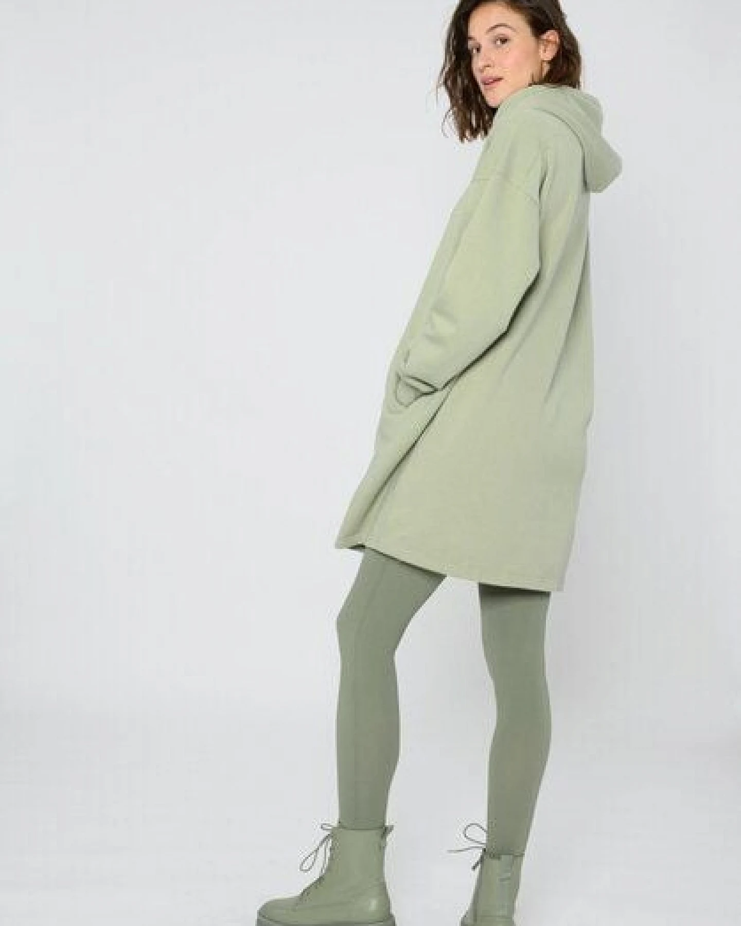 ThokkThokk Damen Hoodie Kleid TT1047 aus Biobaumwolle – Ansicht 4