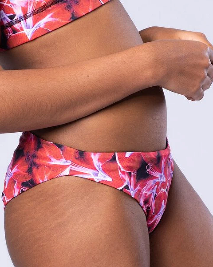 Flying Love Birds "Radiant Flower " - Bikini Hose Slim zum Wenden