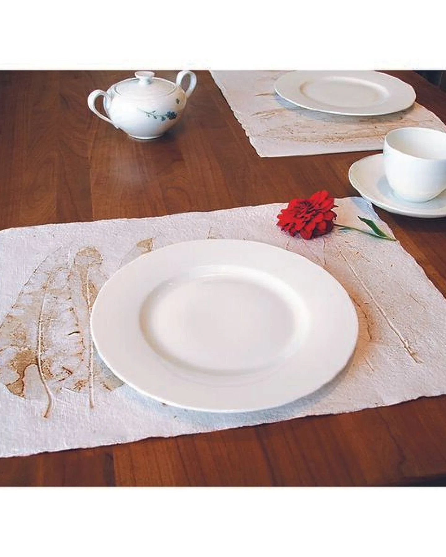 Sundara Tischsets "Imprint" aus handgeschöpftem Recycling Baumwollpapier, Natur – Ansicht 4