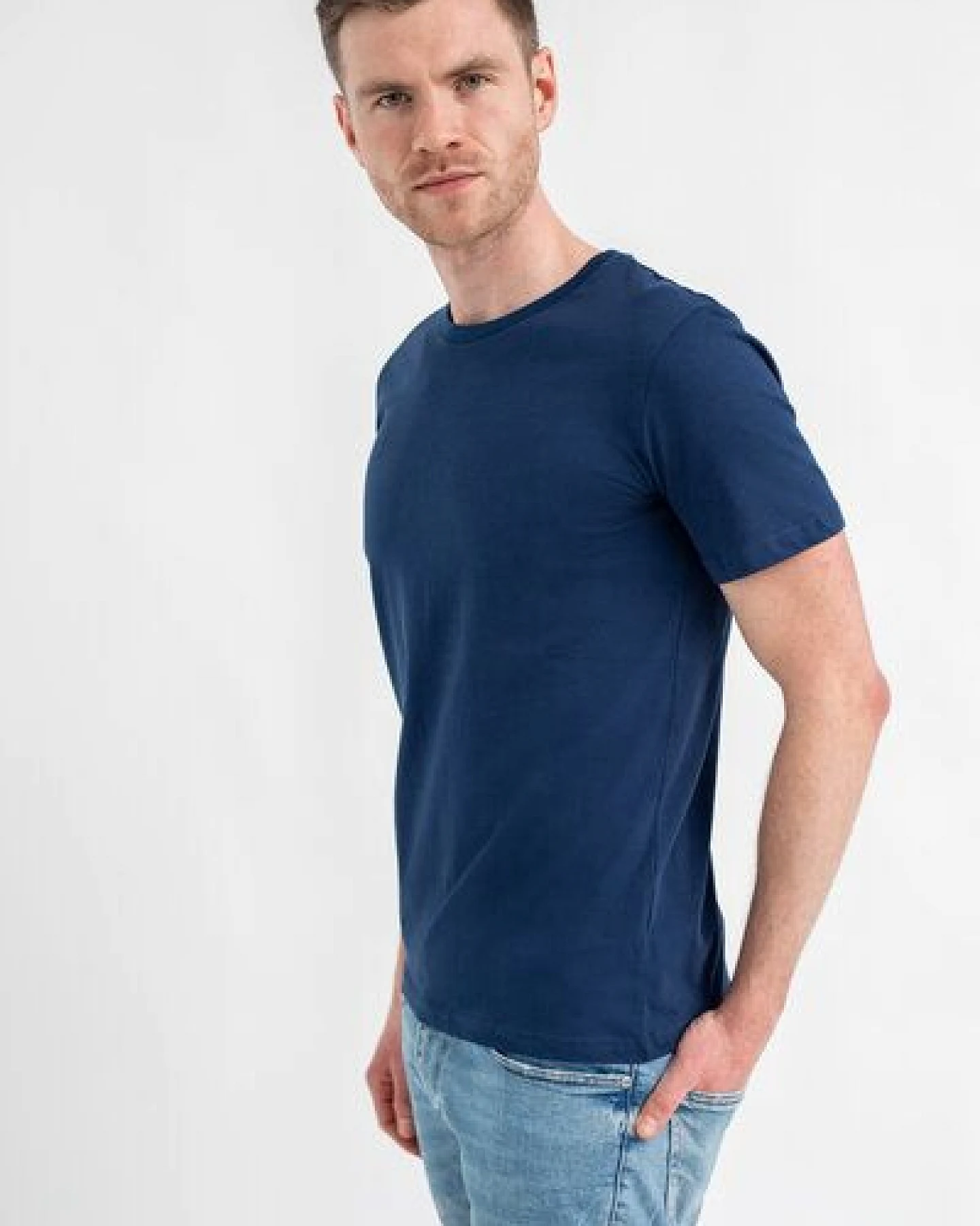 Brandless Basic Bio T-Shirt Rundhals (Männer) Nr.3 GOTS – Ansicht 4