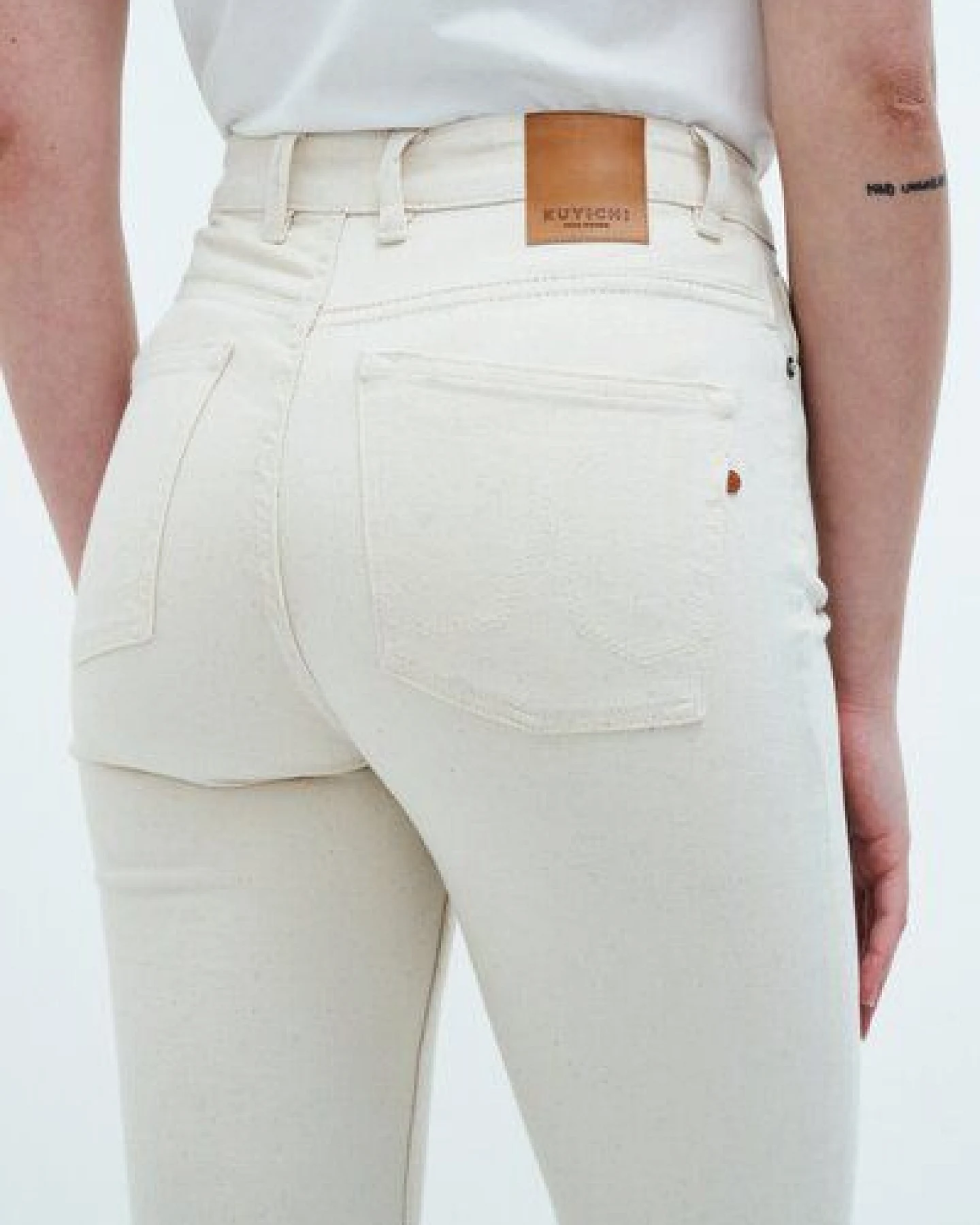 Kuyichi Flared Jeanshose - Lisette Flare – Ansicht 4