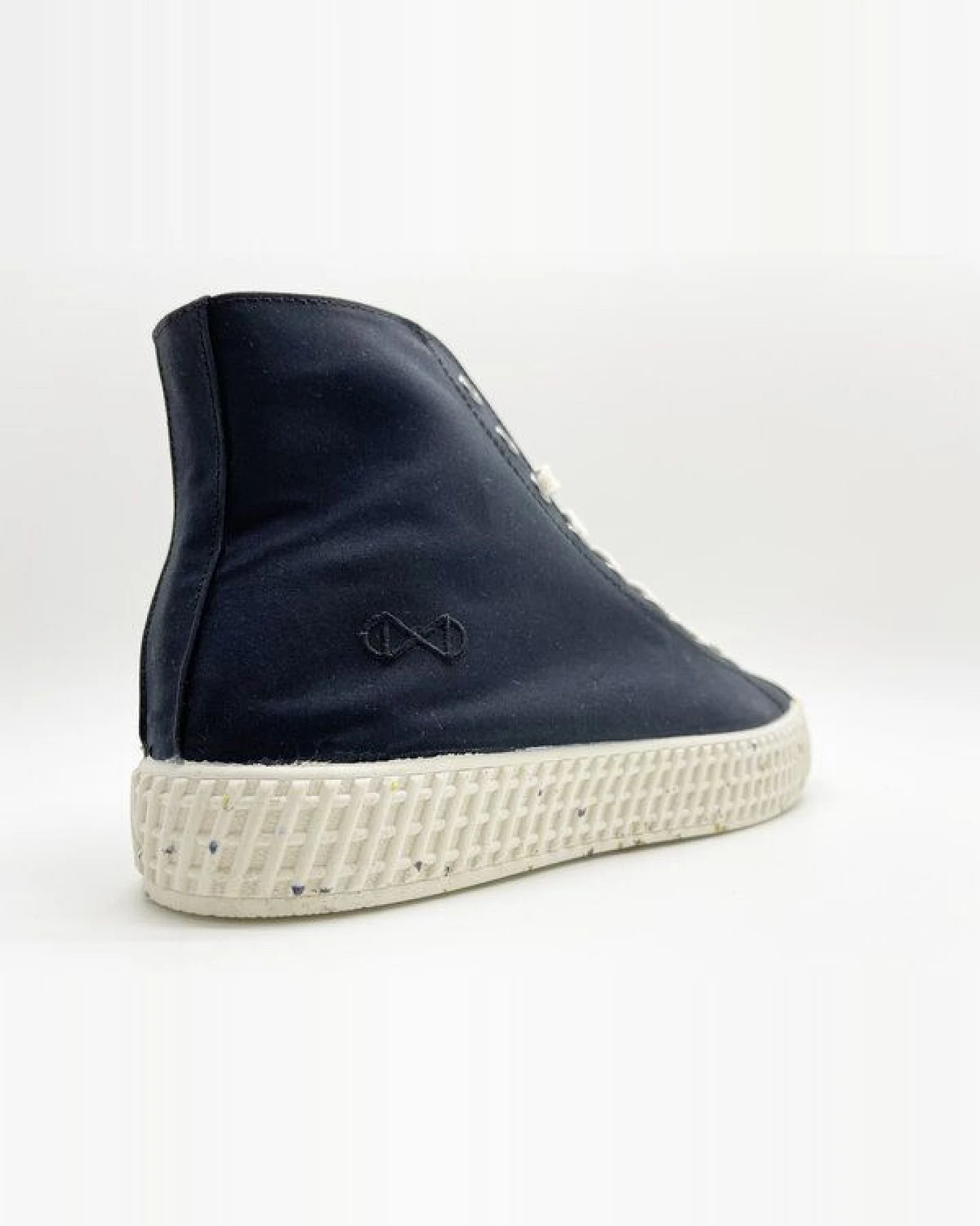 Veganer Sneaker "nat-2 Mono ETA waterproof" aus Biobaumwolle – Ansicht 3