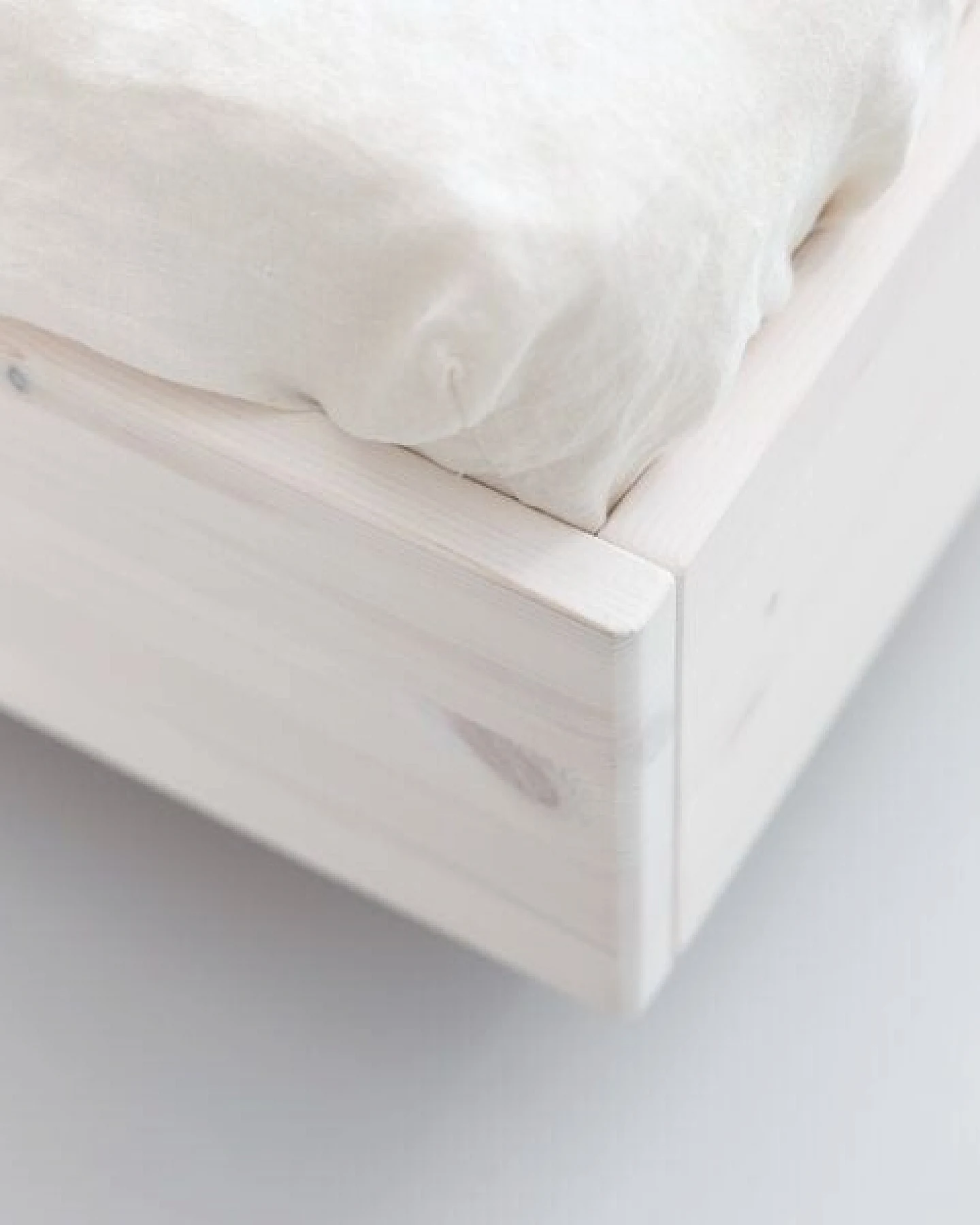 ekomia Bett Swebe Comfort aus Massivholz – Ansicht 3