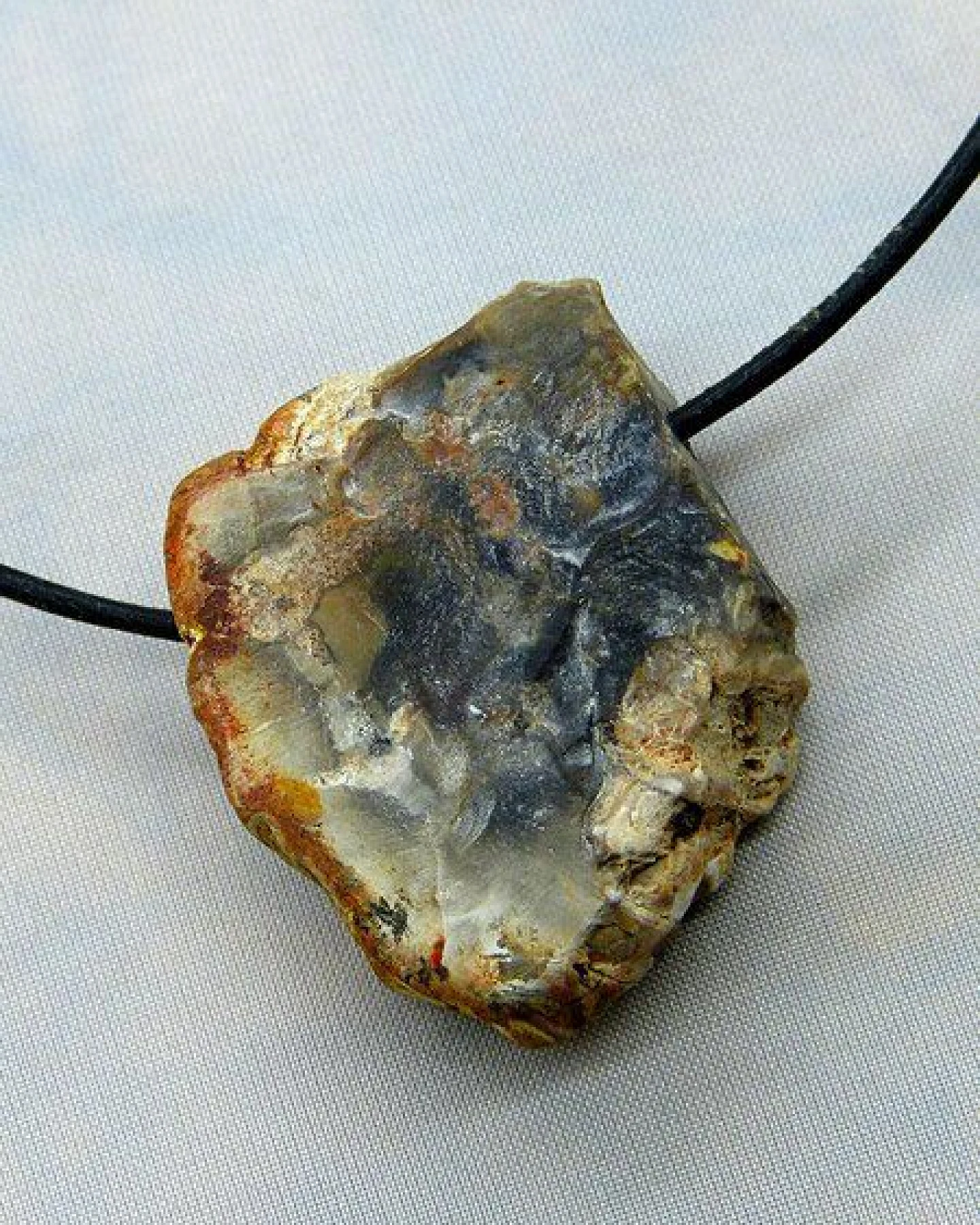 OneWorldMinerals Versteinertes Holz, roh belassene Schmuckanhänger (entgratet) – Ansicht 3