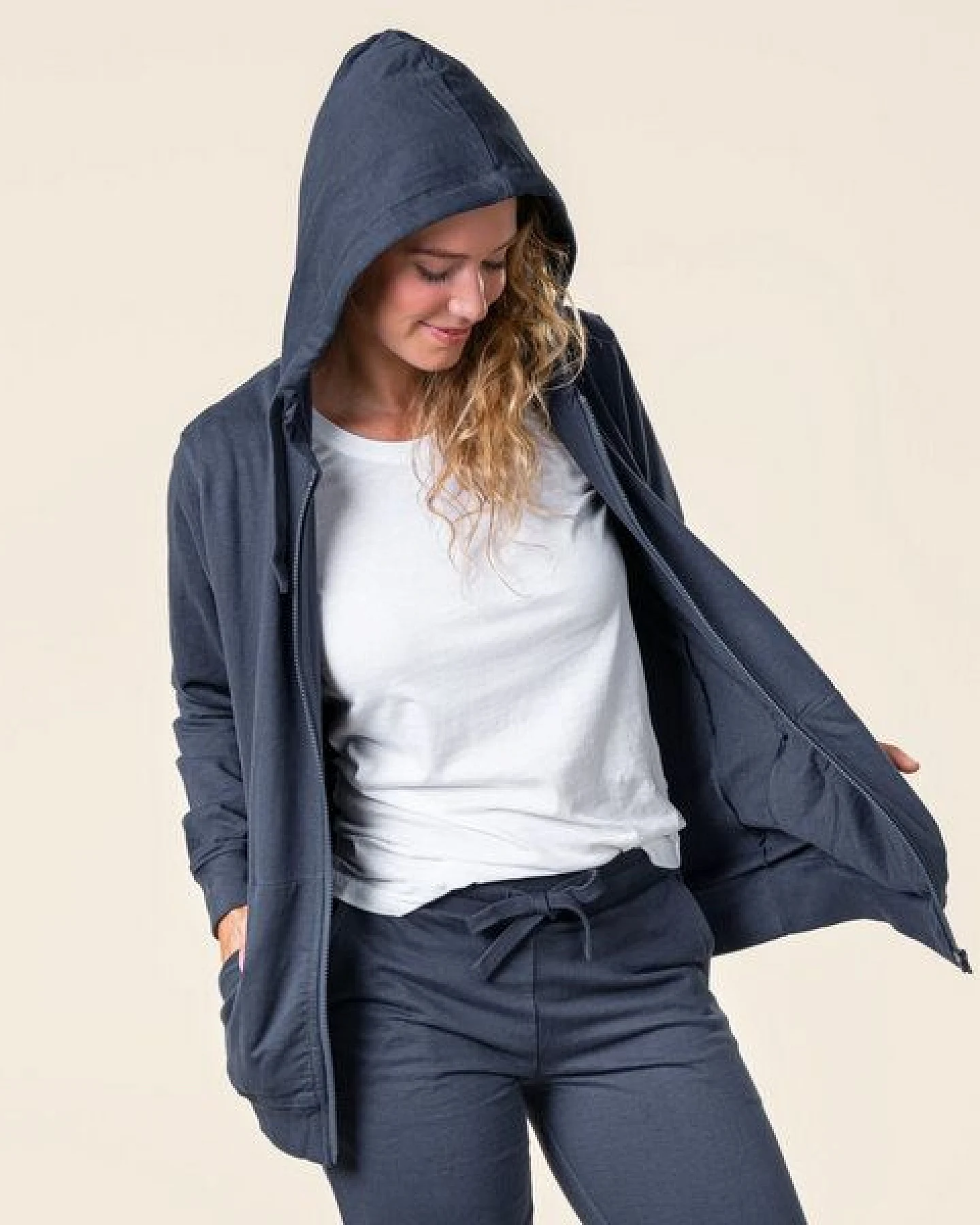 Living Crafts Damen Kapuzenjacke - LAMINA – Ansicht 3