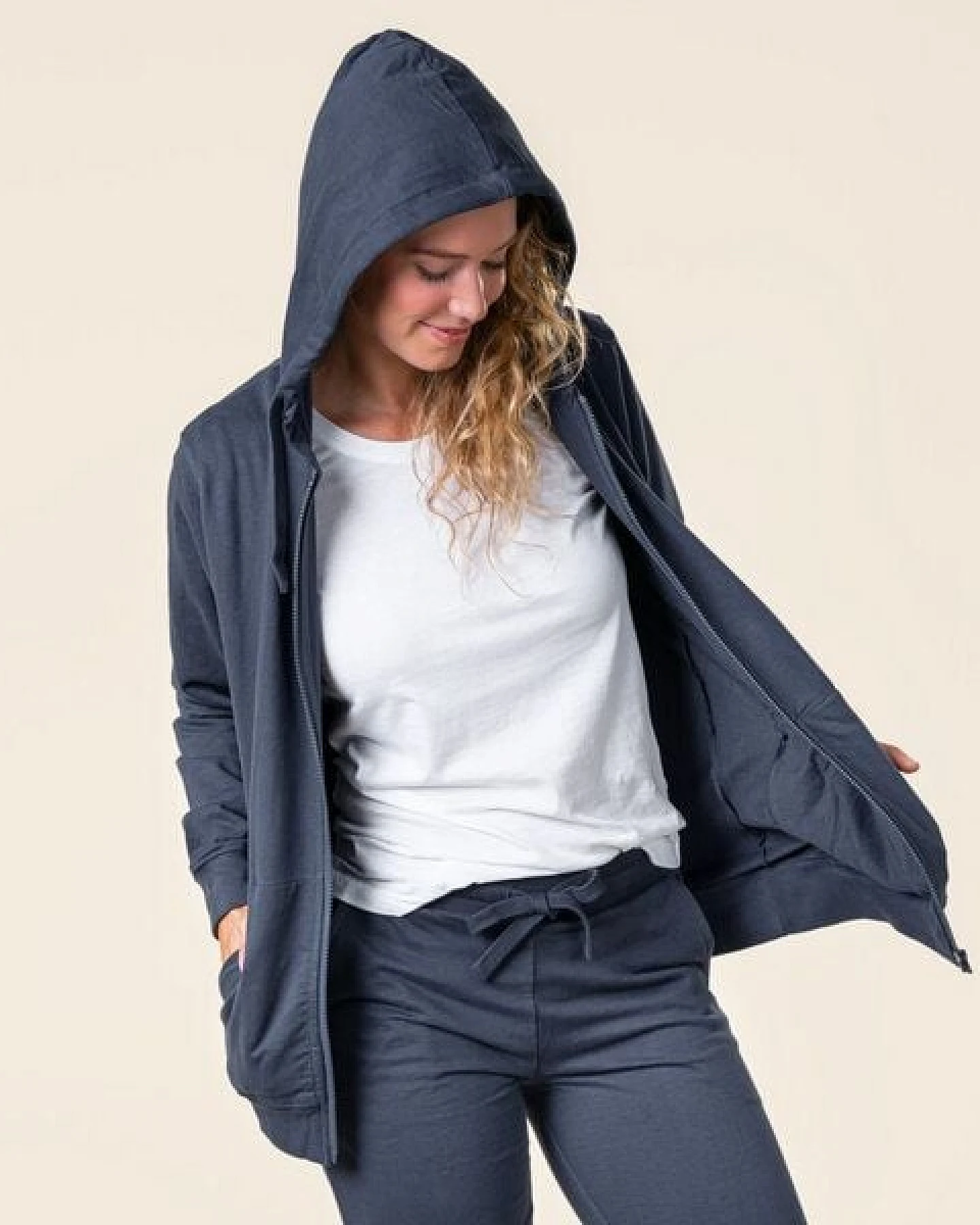 Living Crafts Damen Kapuzenjacke - LAMINA – Ansicht 3