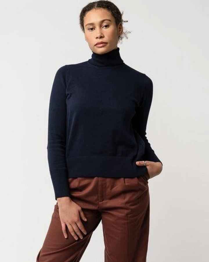 Produktseite: Feinstrick Rollkragenpullover MAYURA