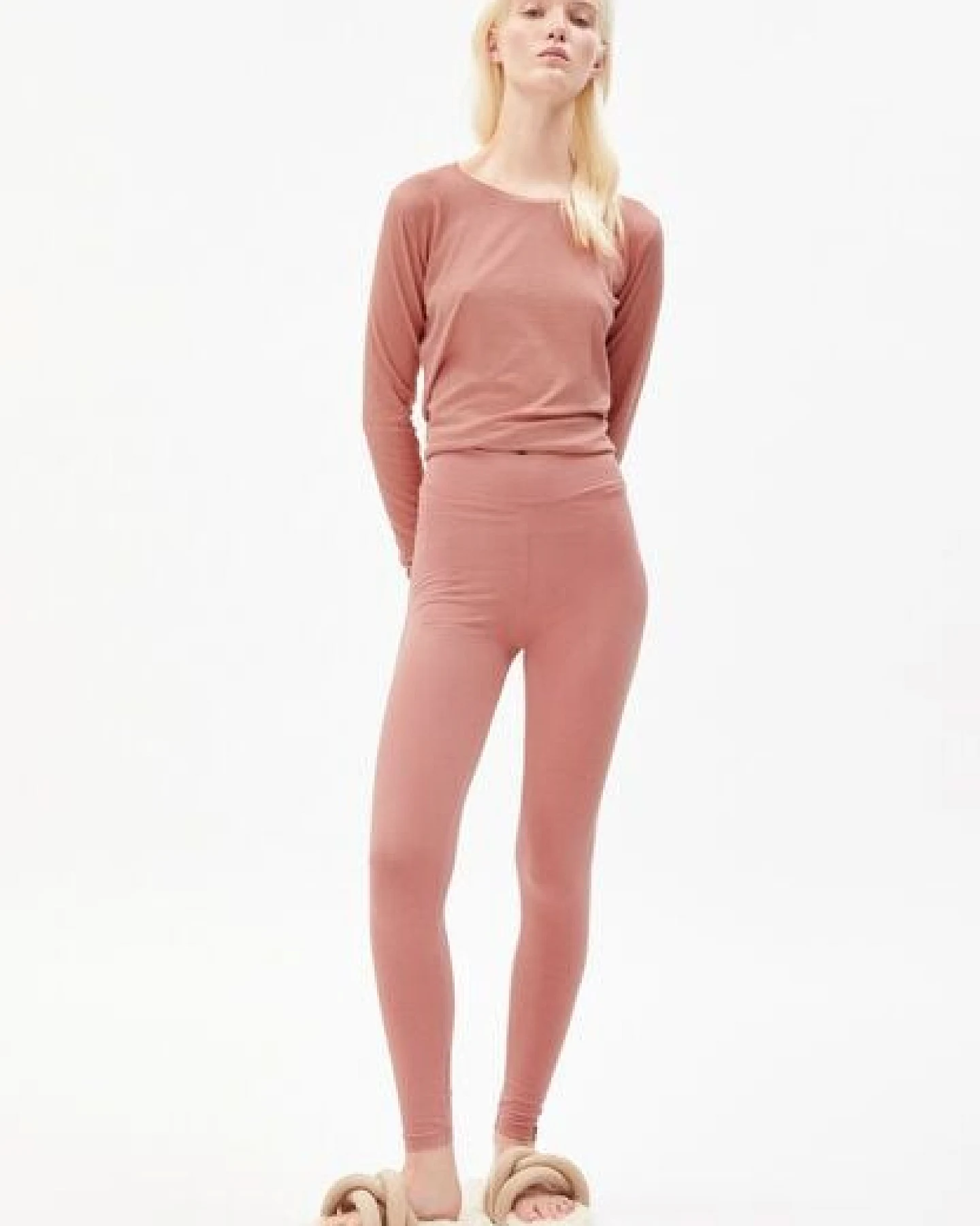 ARMEDANGELS FARIBAA LOGO - Damen Leggings aus Bio-Baumwoll Mix – Ansicht 4
