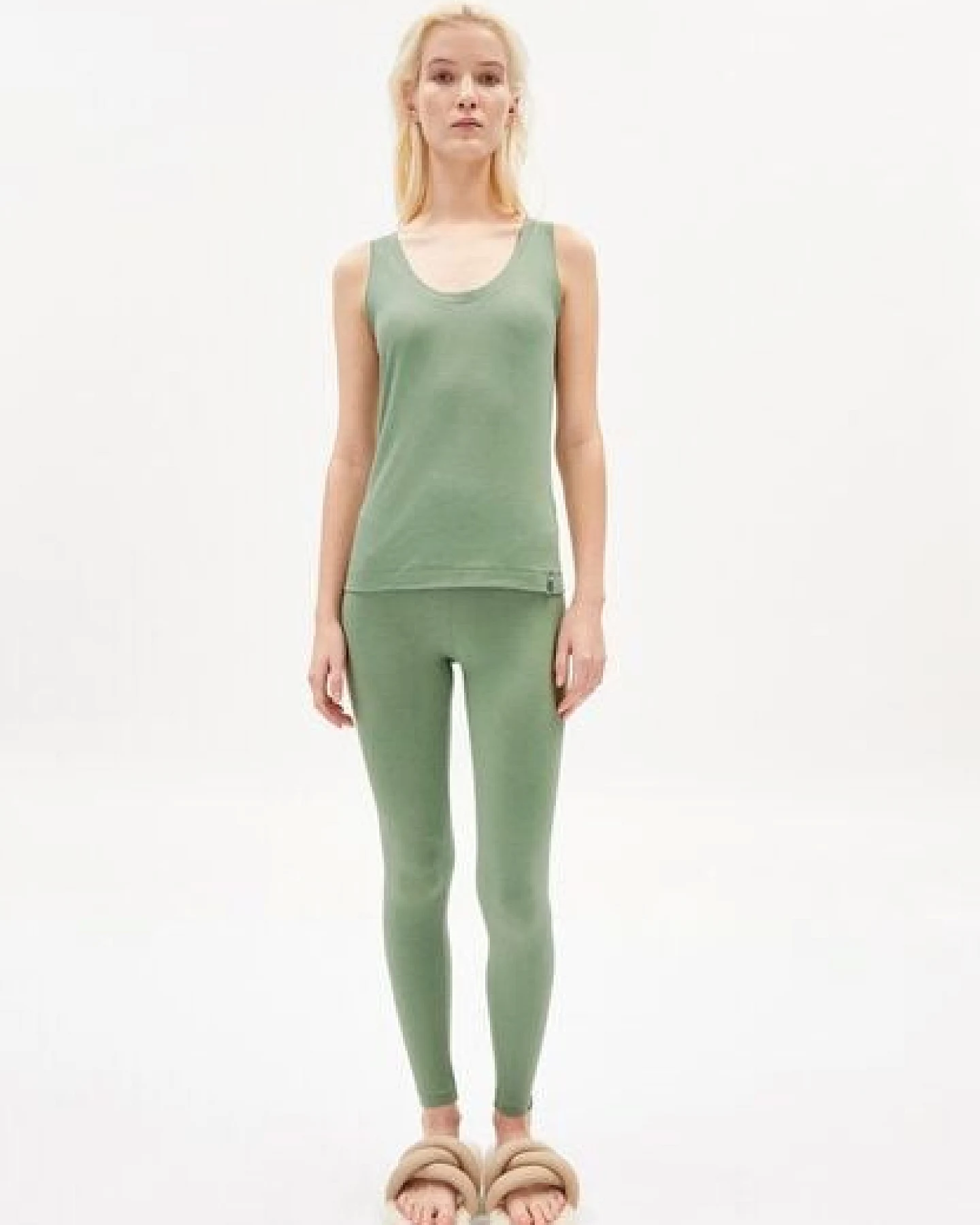 ARMEDANGELS FARIBAA LOGO - Damen Leggings aus Bio-Baumwoll Mix – Ansicht 4