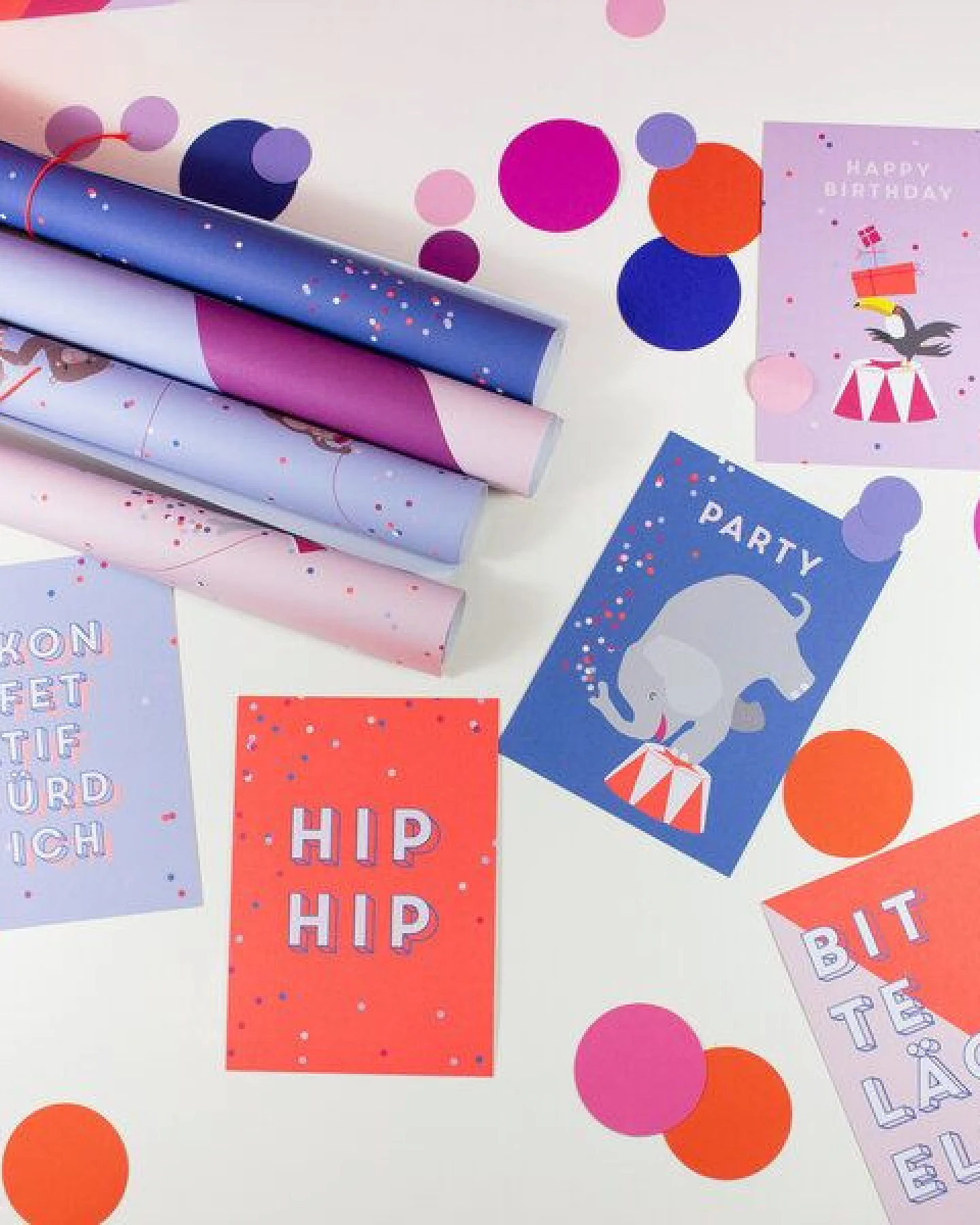 Bow & Hummingbird Postkarte Happy Birthday Toucan – Ansicht 2
