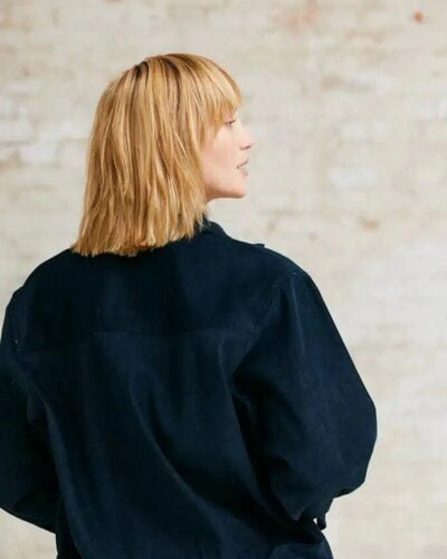 Jyoti - Fair Works Bio-Baumwollcord Jacke Khajani – Ansicht 4