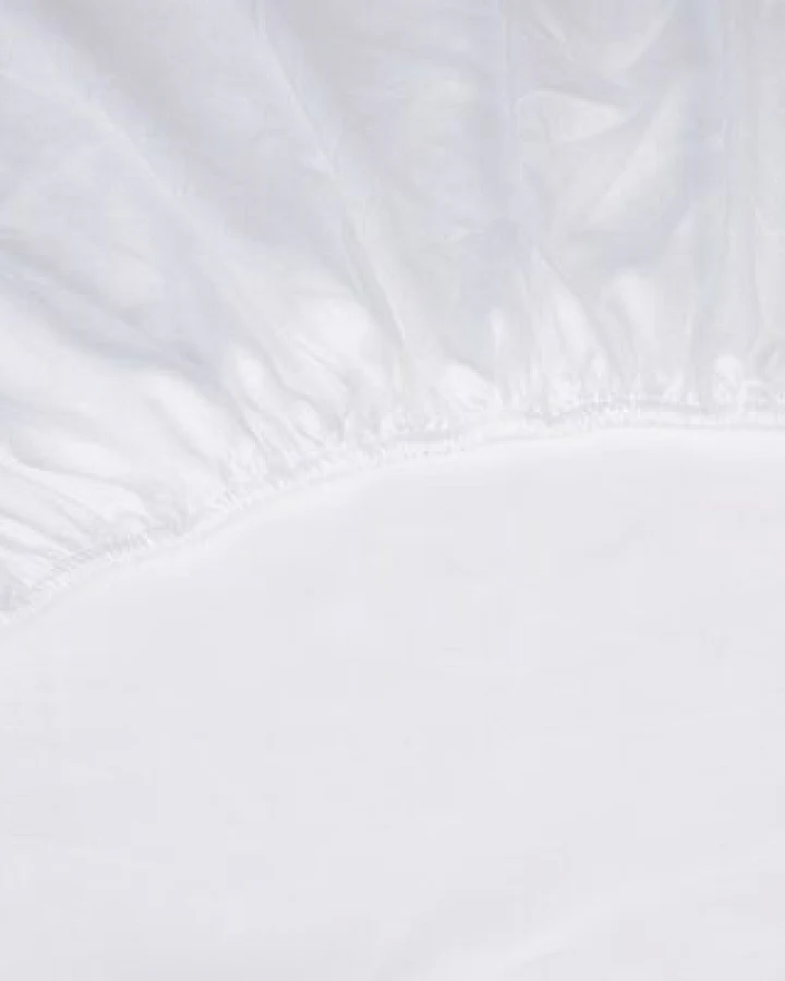 Weiss