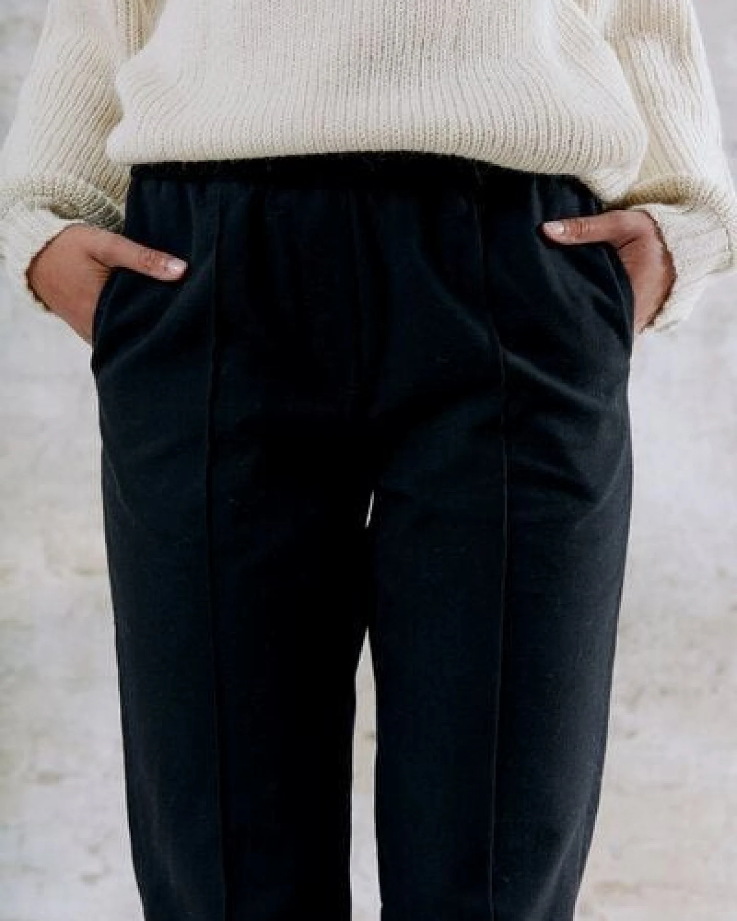 Jyoti - Fair Works Bio-Baumwoll Hose Laharim Schwarz – Ansicht 3