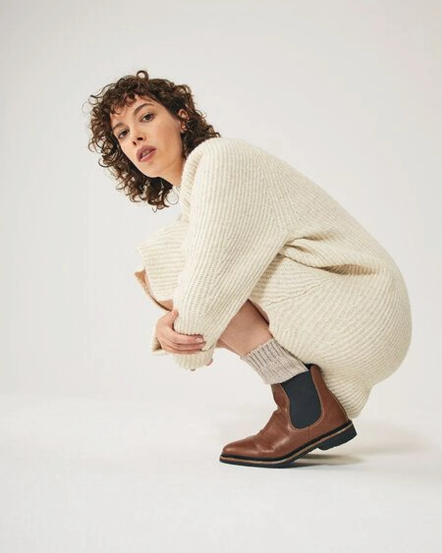 NINE TO FIVE #luka - veganer Chelsea Boot mit recycelter Kreppsohle – Ansicht 2
