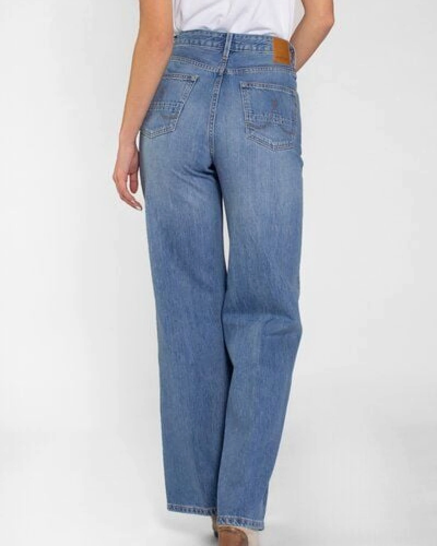 Kuyichi HARPER Loose Flare Jeans (light indigo) – Ansicht 4