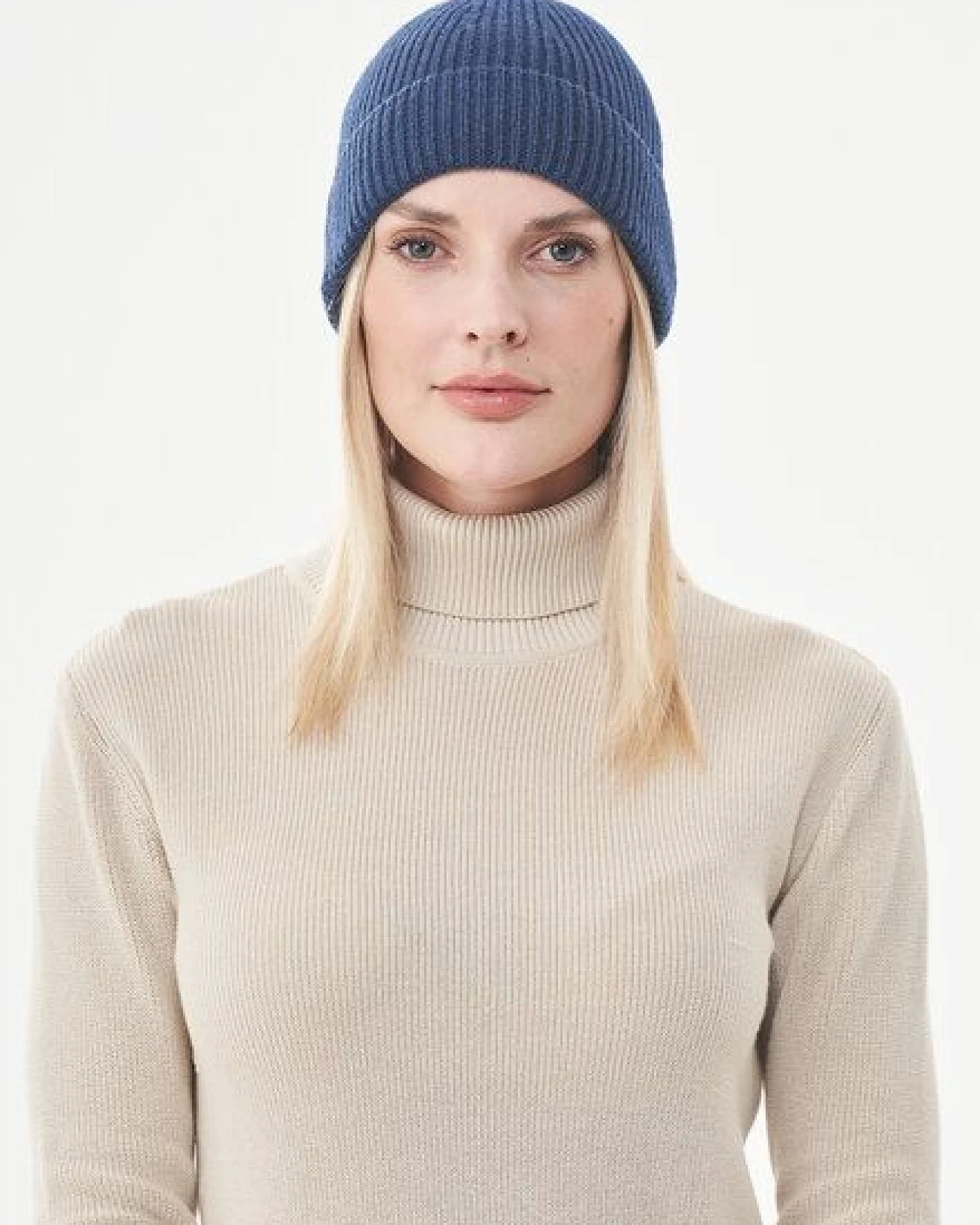 ORGANICATION Strick-Beanie aus Bio-Merinowolle und Bio-Baumwolle – Ansicht 3