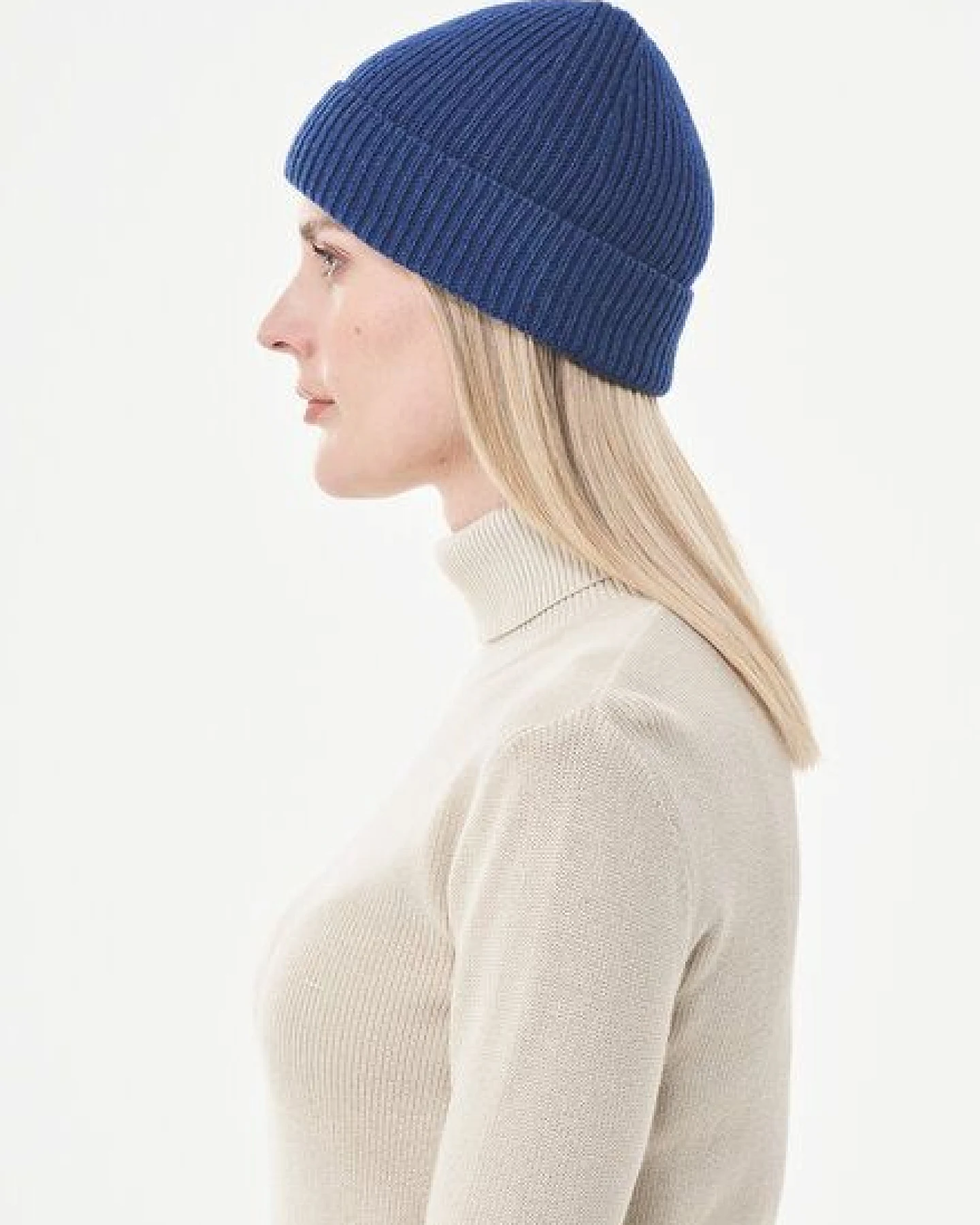 ORGANICATION Strick-Beanie aus Bio-Merinowolle und Bio-Baumwolle – Ansicht 2