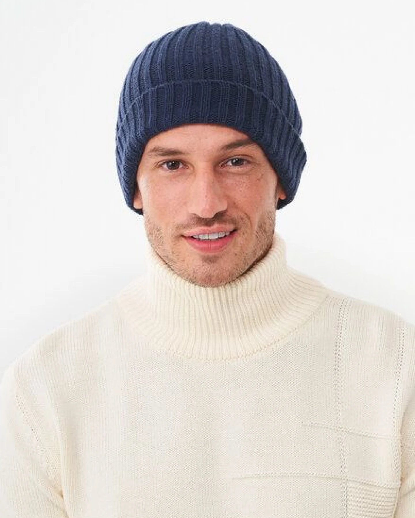 ORGANICATION Unisex Strick-Beanie aus Bio-Merinowolle und Bio-Baumwolle – Ansicht 4