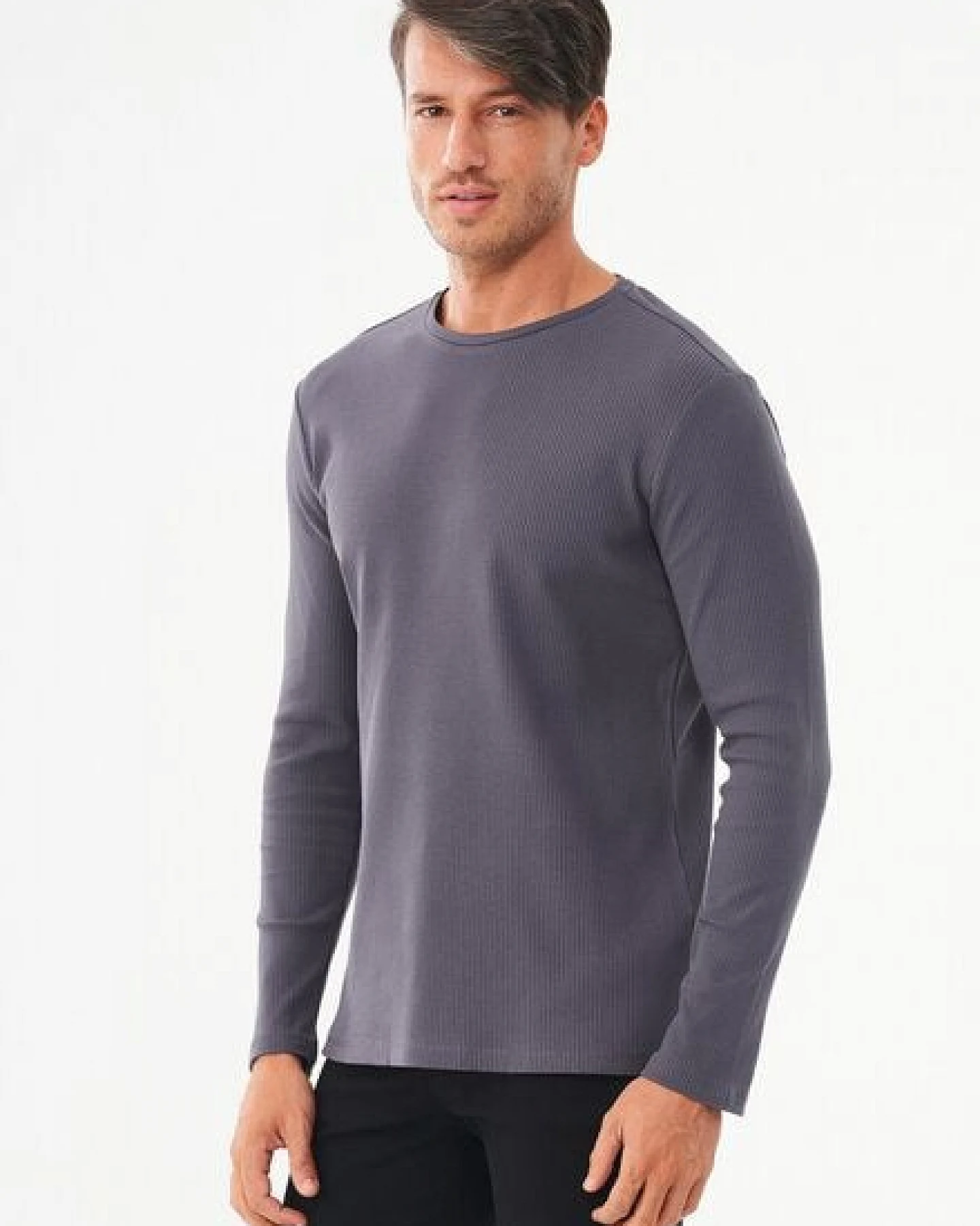 ORGANICATION Geripptes Langarmshirt aus Bio-Baumwolle – Ansicht 3