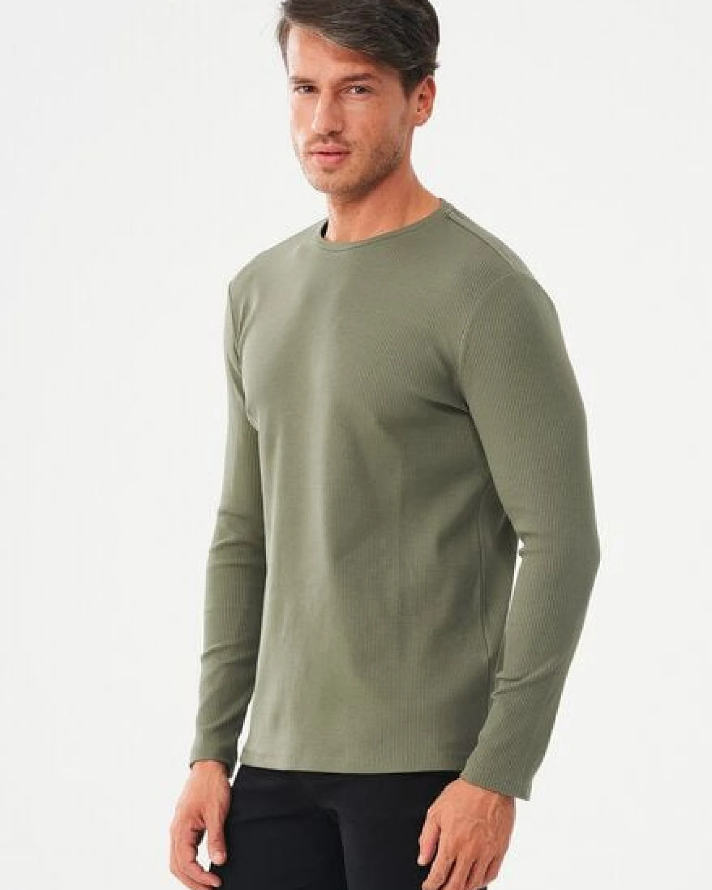 ORGANICATION Geripptes Langarmshirt aus Bio-Baumwolle – Ansicht 3