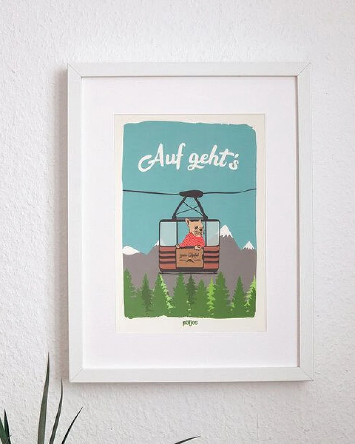 päfjes Auf geht’s - Gipfelabenteuer mit Bulldogge Bärbel - Poster A4