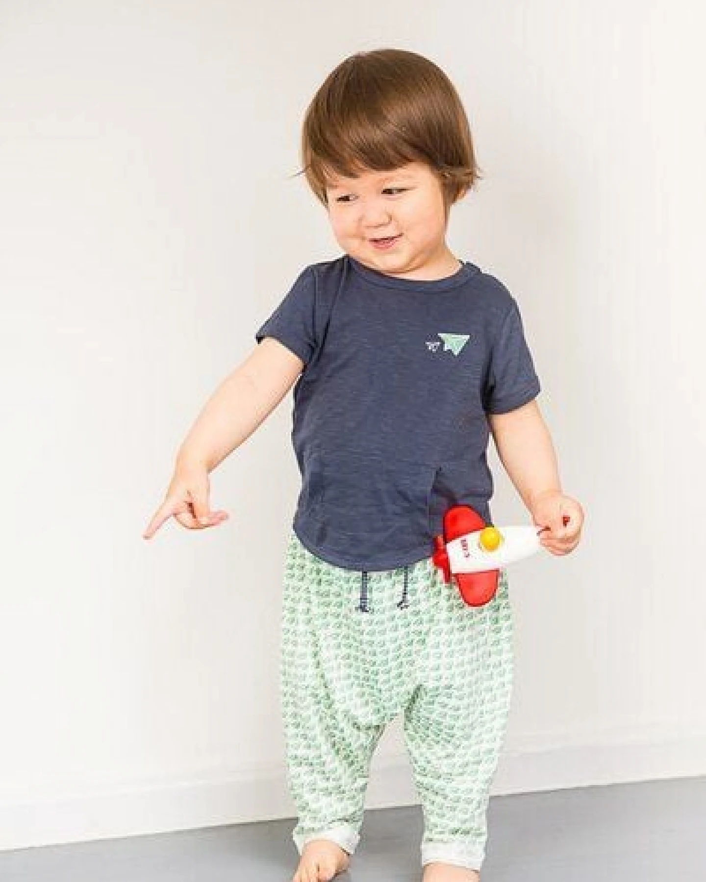 sense-organics Baby Pants * Magesh Paper Planes * GOTS & Fair Trade – Ansicht 3