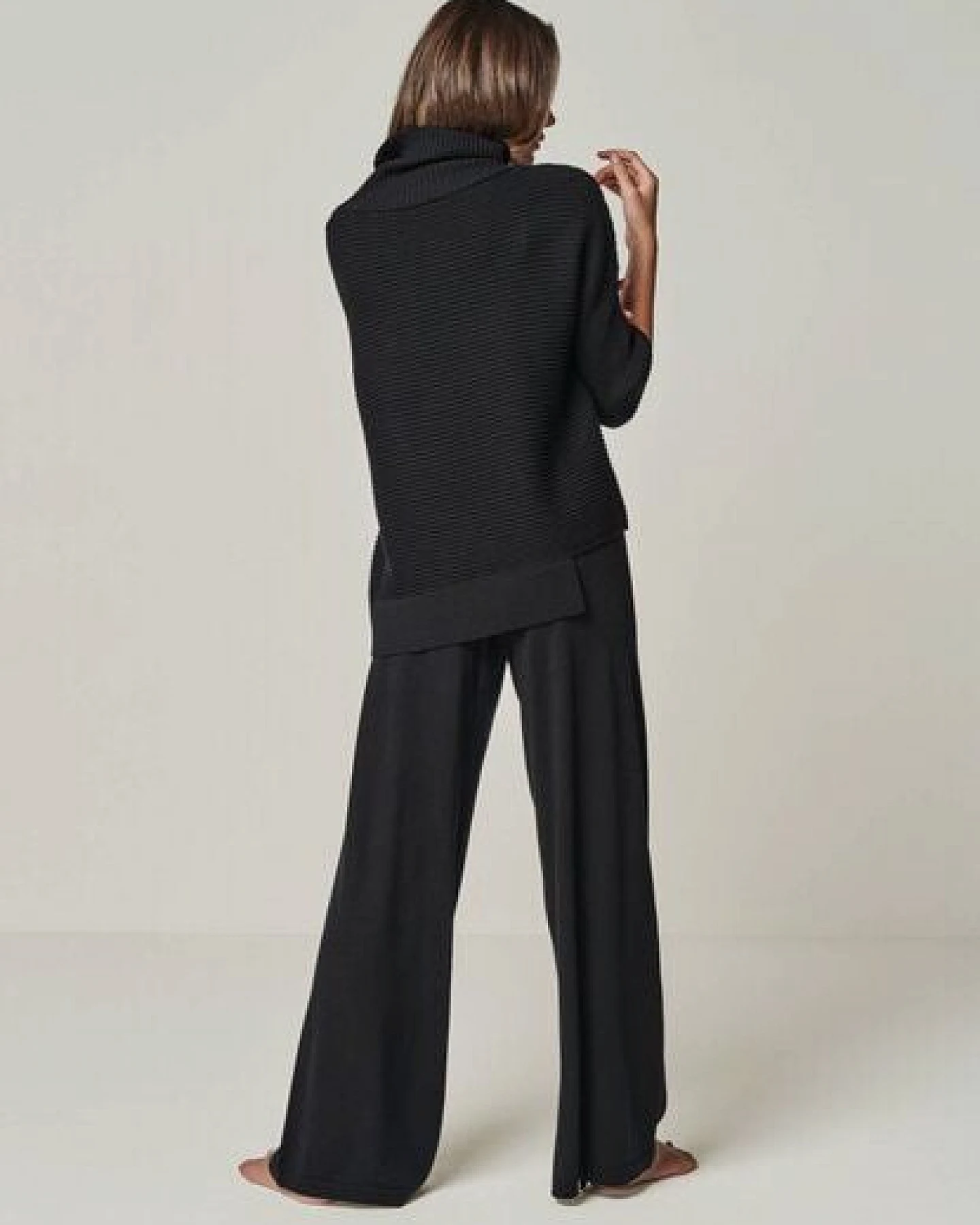 YOU LOOK PERFECT Merino Loungewear Set "Rollkragenpullover Bailey & Strickhose Bailey" – Ansicht 4
