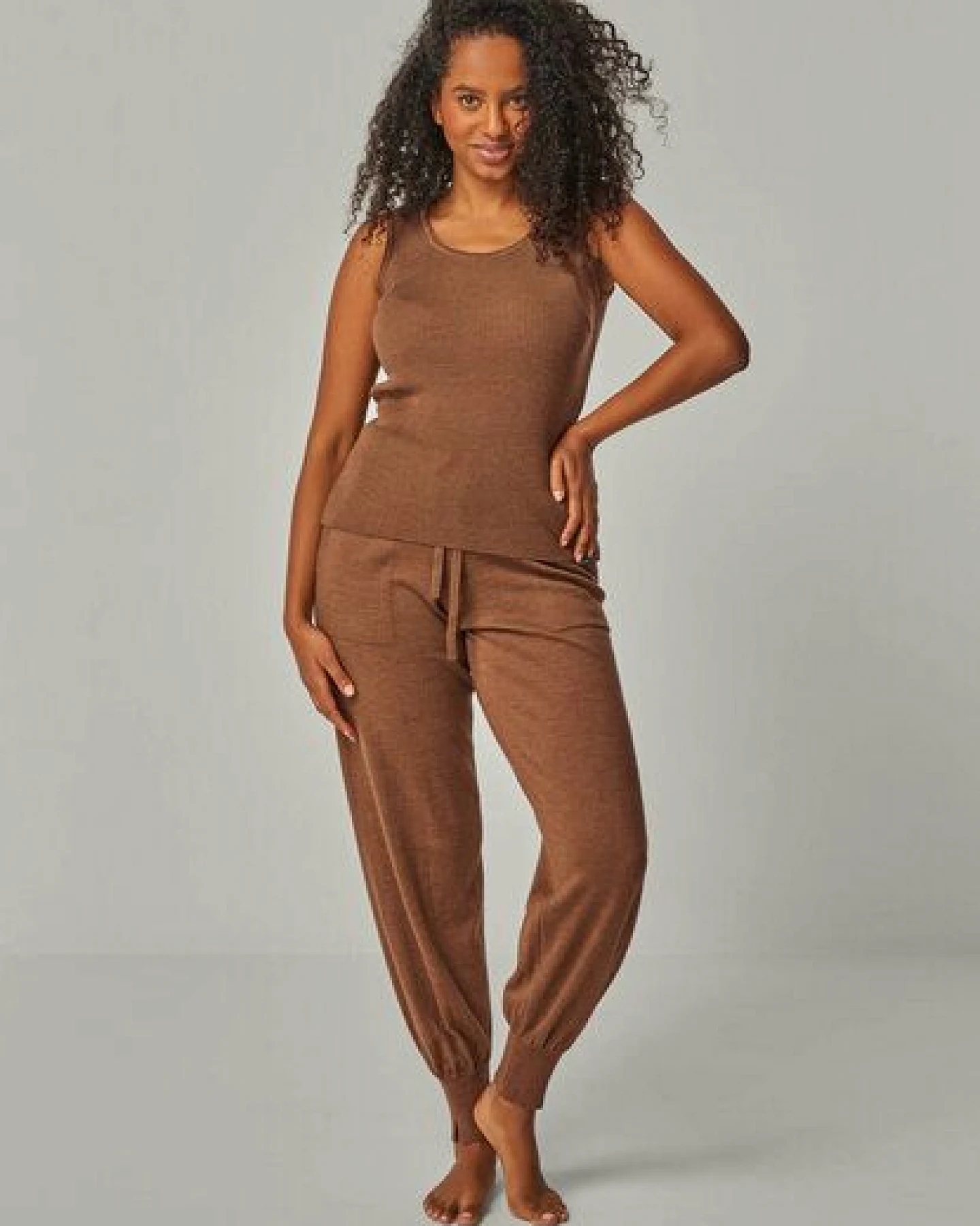 YOU LOOK PERFECT 100% Merino Rippen-Stricktop "Blossom" – Ansicht 3