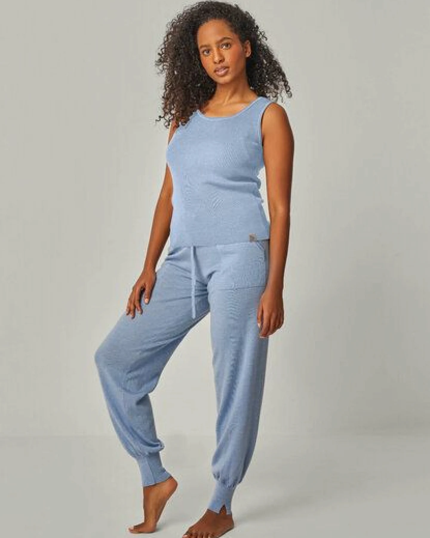 YOU LOOK PERFECT 100% Merino Rippen-Stricktop "Blossom" – Ansicht 3
