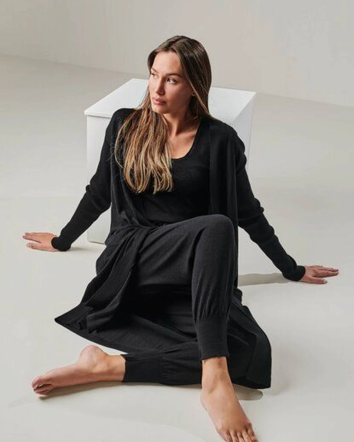 YOU LOOK PERFECT 100% Merino Jogging-Strickhose mit Taschen "Bella" – Ansicht 2