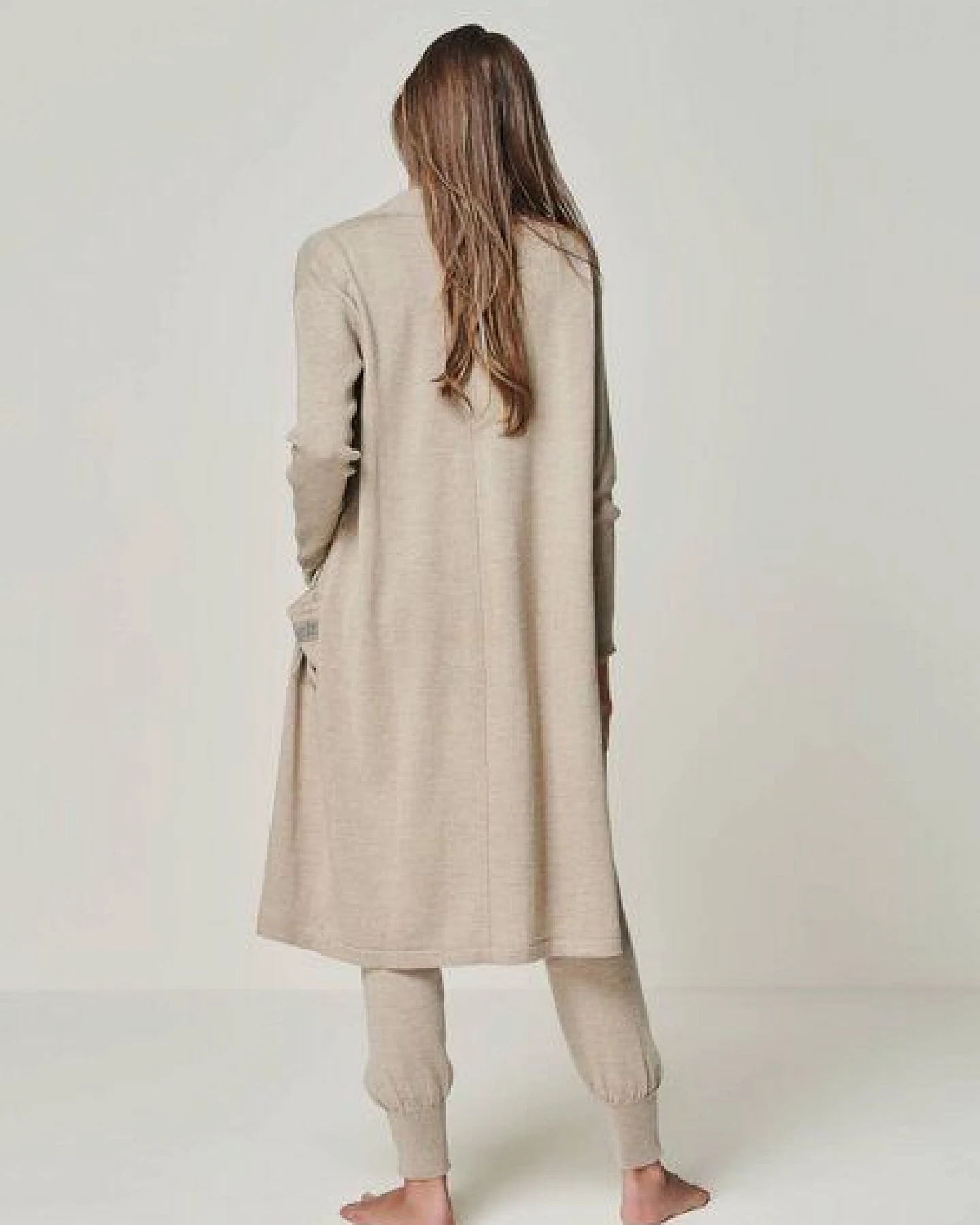 YOU LOOK PERFECT Merino Loungewear Set "Cardigan Blossom & Top Blossom & Hose Bella" – Ansicht 4