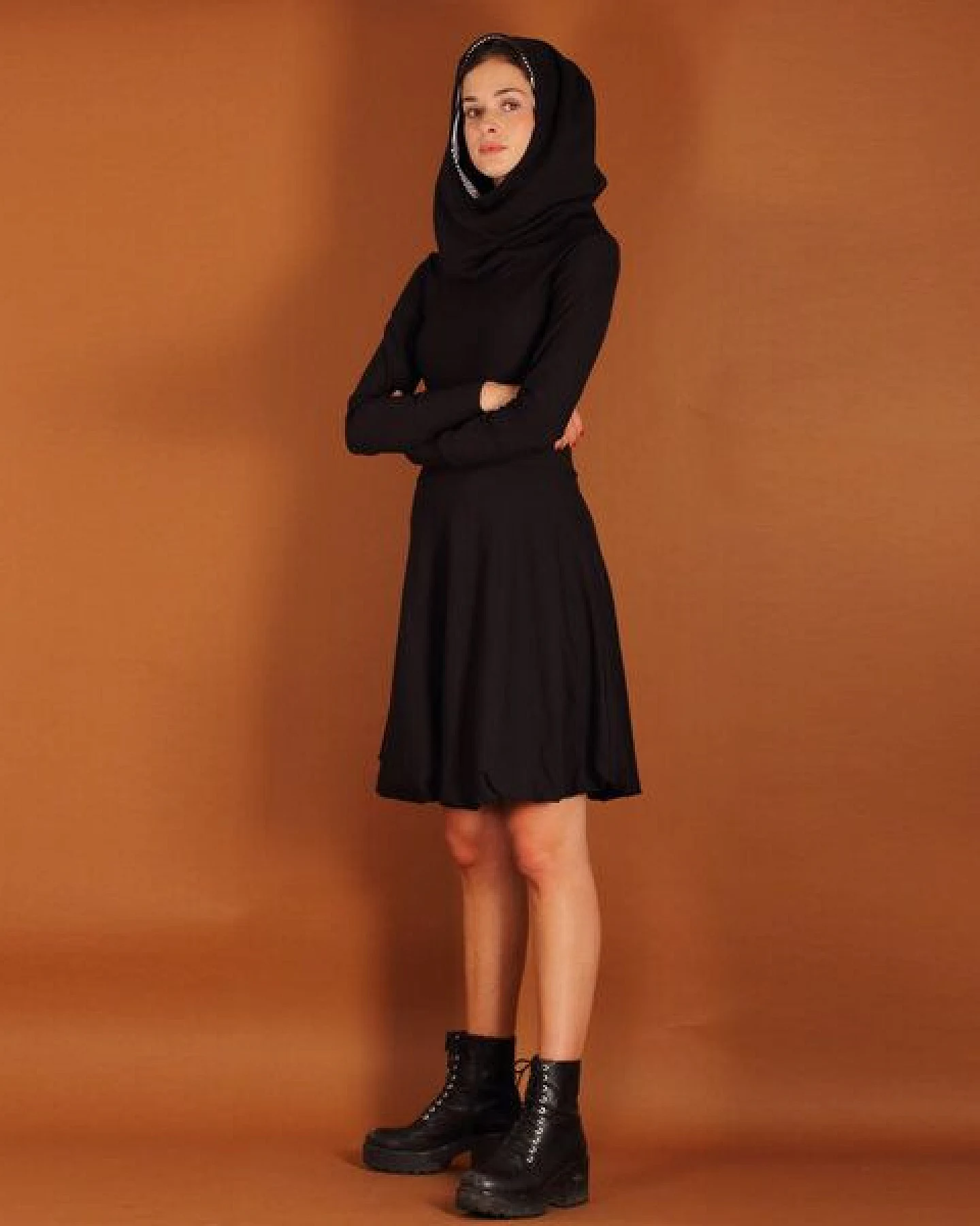 ManduTrap Ballonkleid aus Bio-Baumwolle kbA mit Kapuze/Hoodie – Ansicht 3