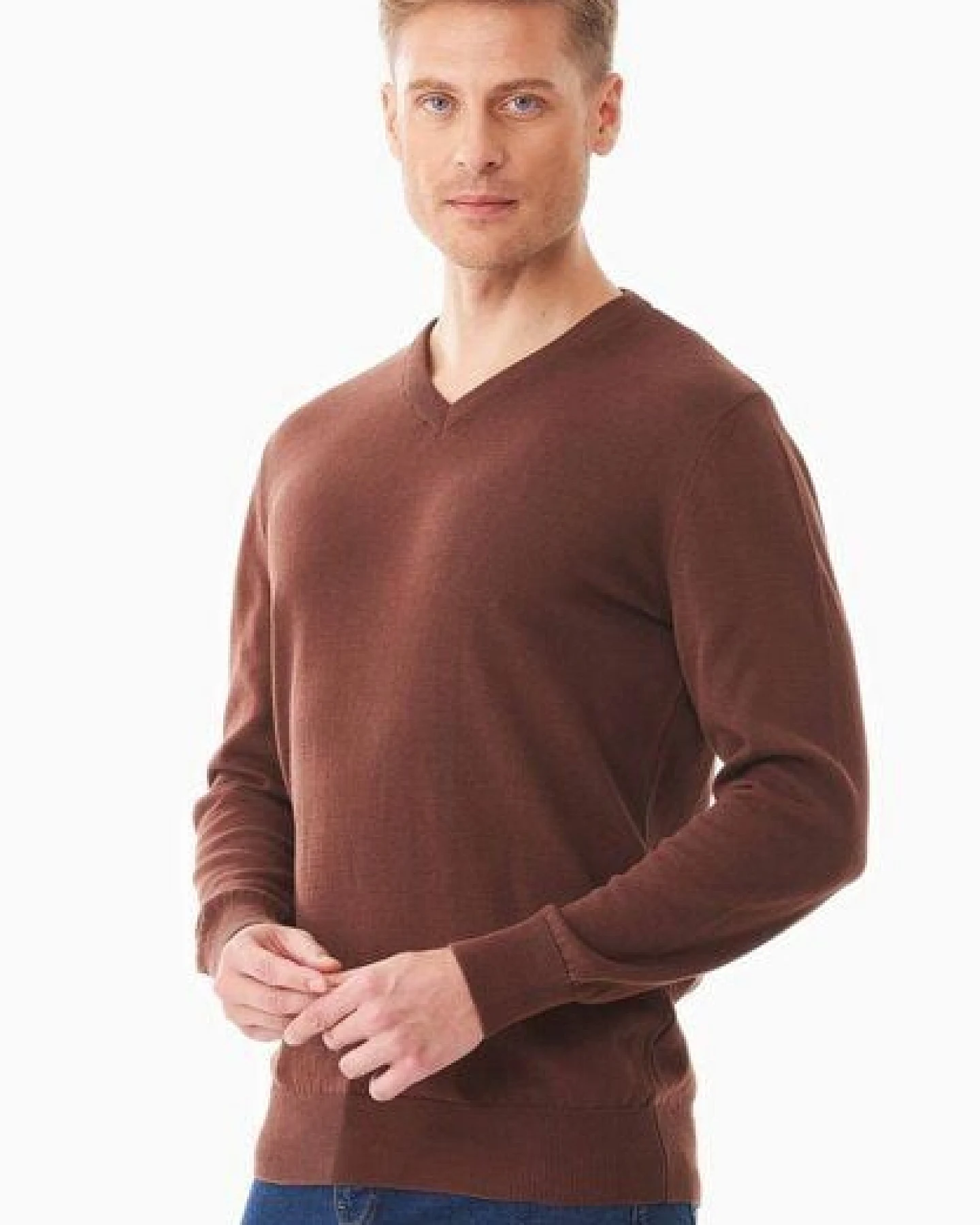ORGANICATION Pullover aus Bio-Baumwolle mit V-Ausschnitt – Ansicht 4