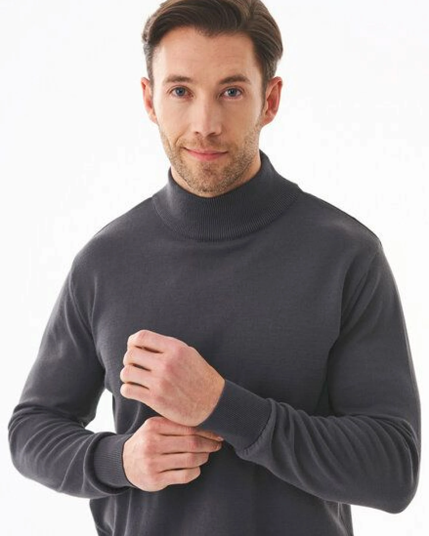 ORGANICATION Rollkragenpullover aus Bio-Baumwolle – Ansicht 4