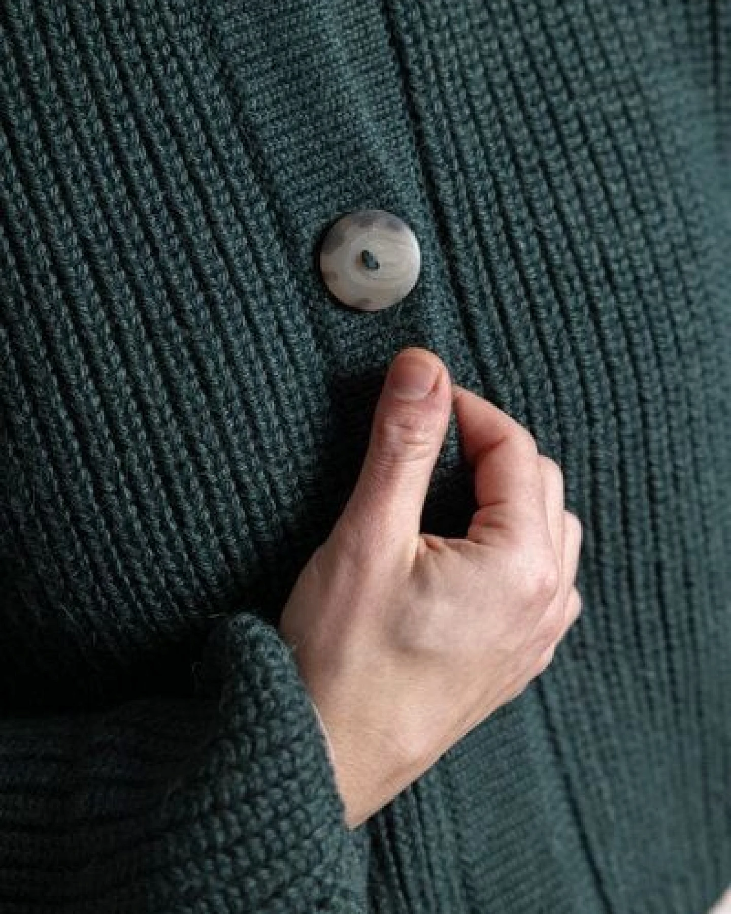 Jyoti - Fair Works Baby-Alpaka Strickcardigan Betana – Ansicht 4