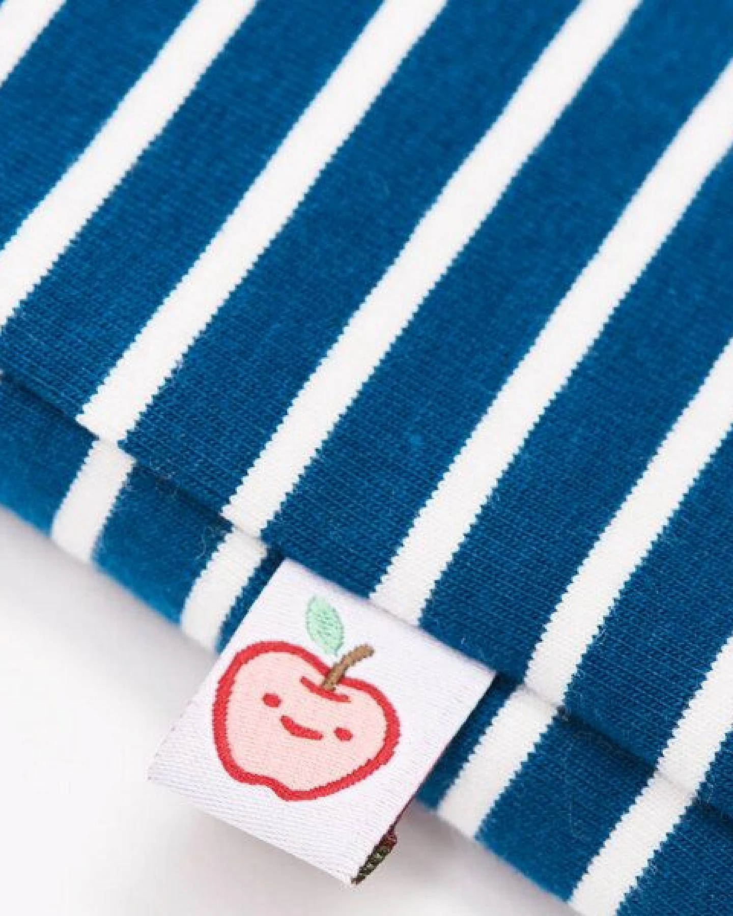 Cheeky Apple Gefütterter Bio-Halswärmer "Streifen Water by Night|Fleece Copper Meliert" – Ansicht 3