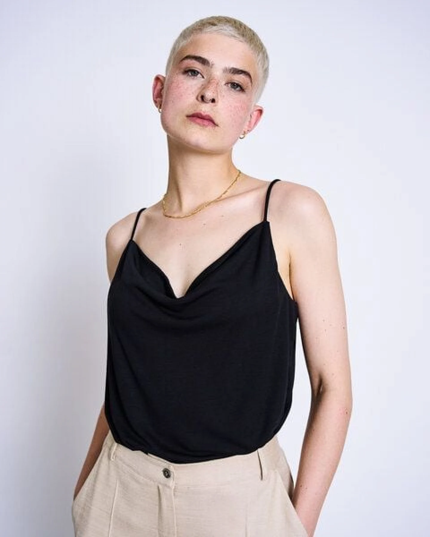 JAN N JUNE Chinohose LIAMEE aus Lyocell-Twill – Ansicht 4