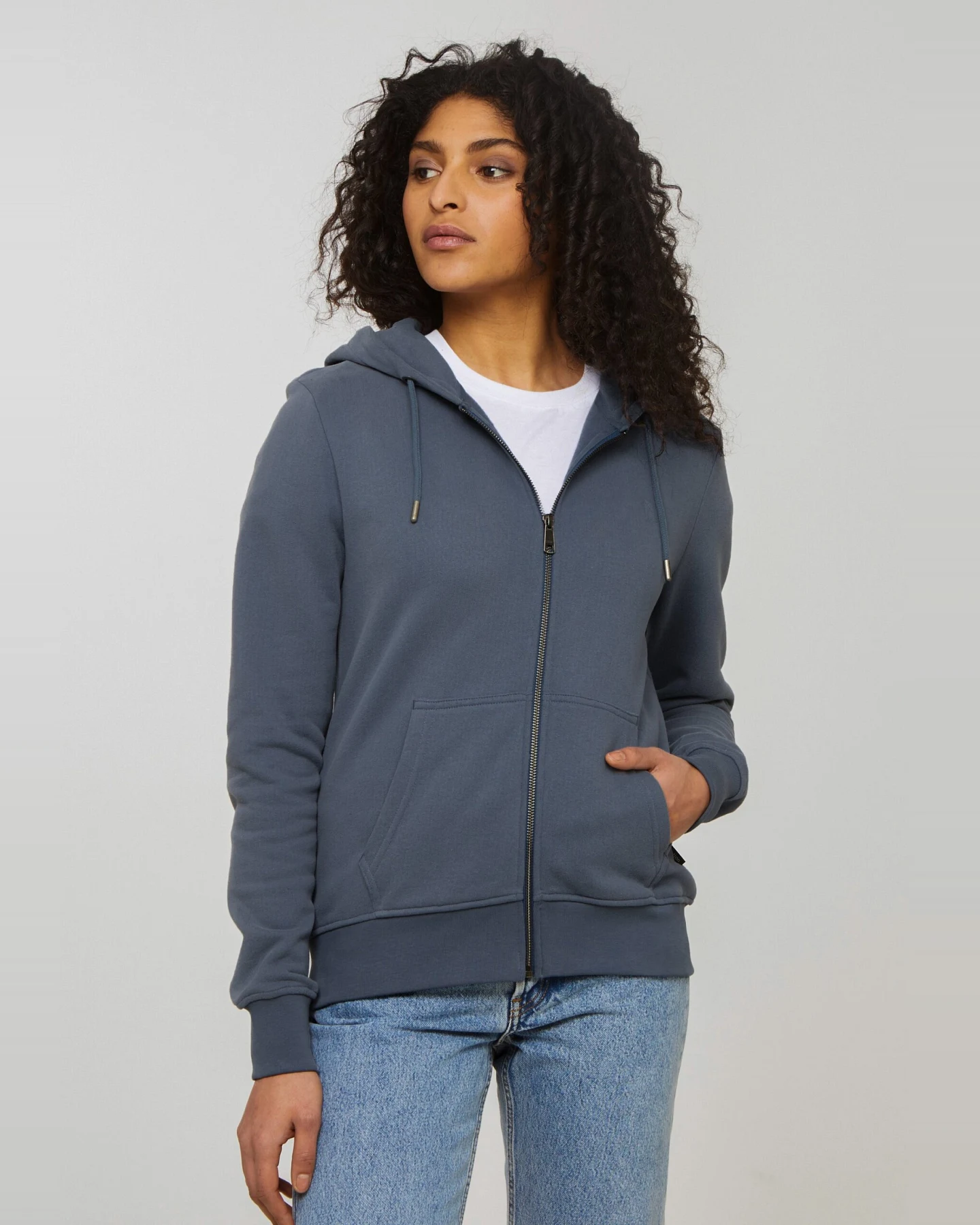 Recolution Damen vegan Sweatjacke Dahlia Taubenblau – Ansicht 2