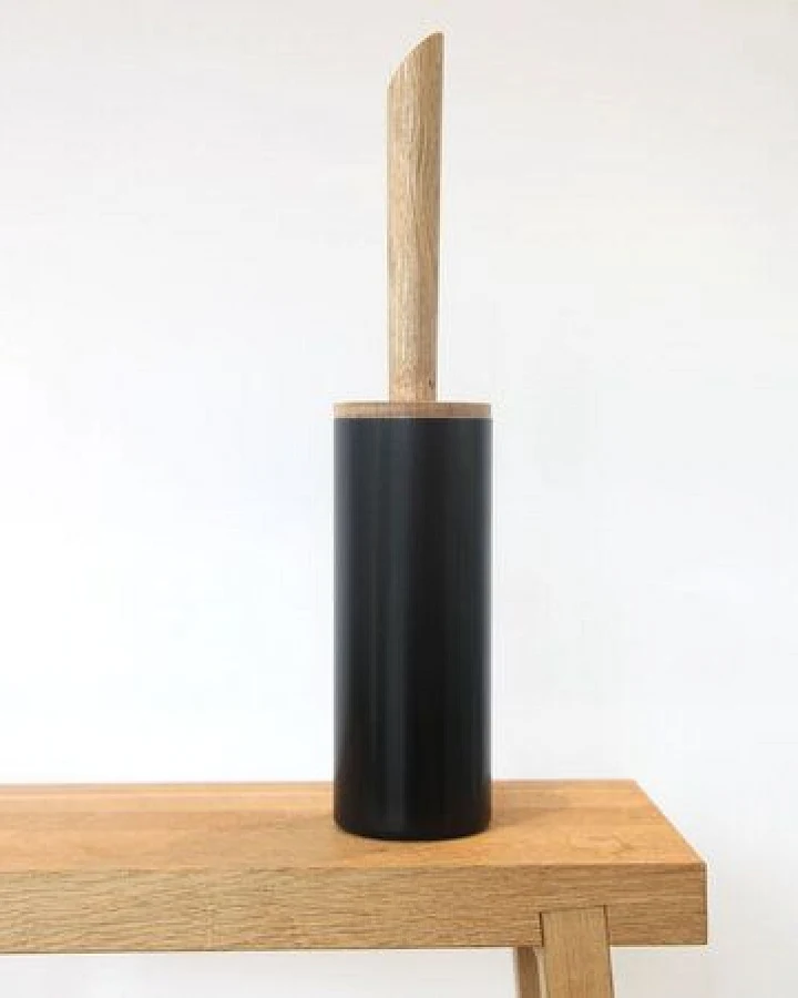 Schwarz