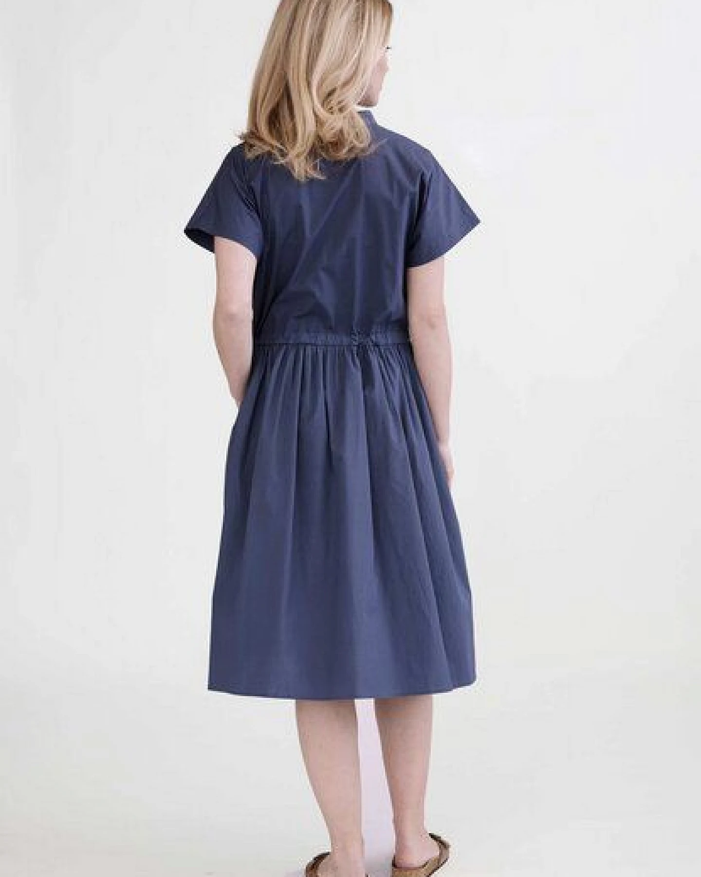 GROBUND Das Kleid Vigga - GOTS zertifiziert aus 100% Bio-Baumwolle – Ansicht 4