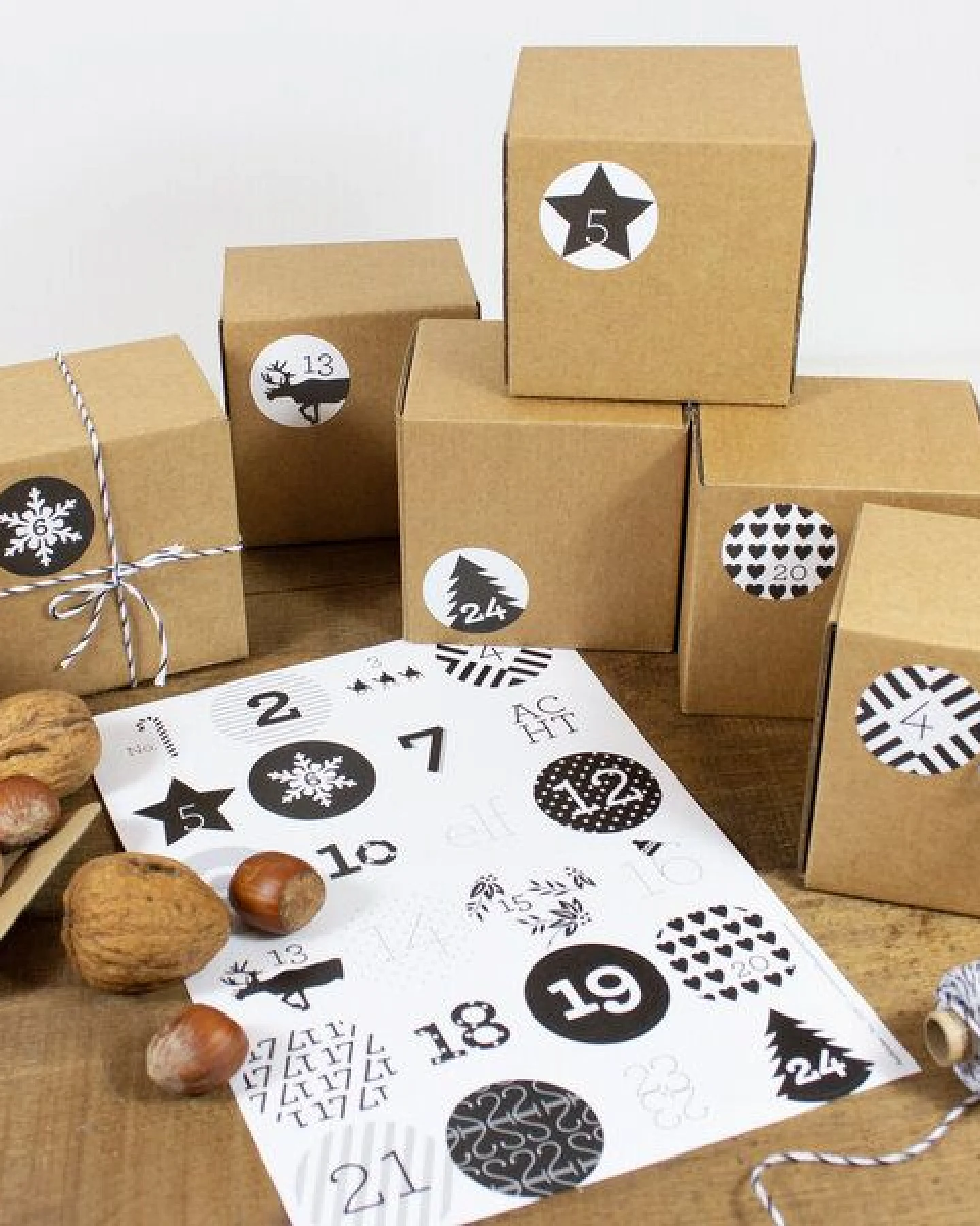 Bow & Hummingbird Adventskalender Set mit Boxen zum Befüllen – Ansicht 2
