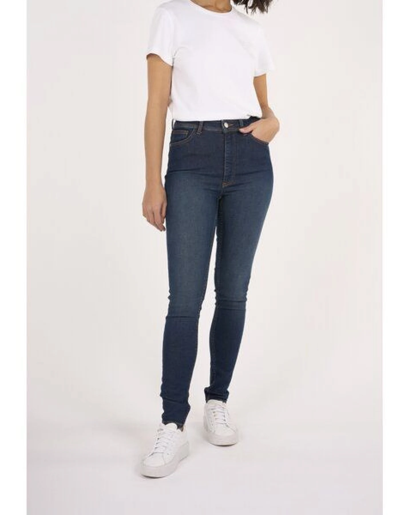 KnowledgeCotton Apparel Slim Jeans IVY Deep Blue mit Bio-Baumwolle – Ansicht 2