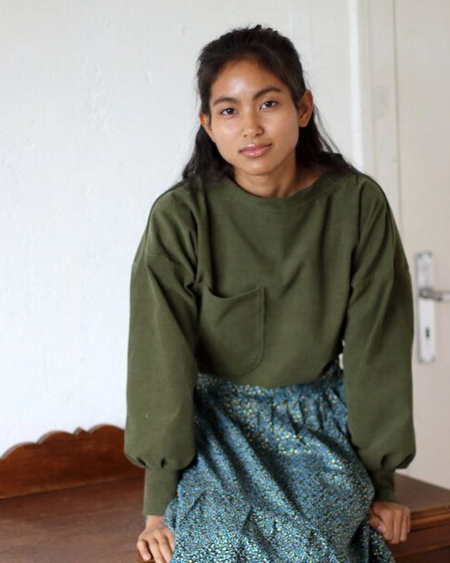 ManduTrap Pullover aus Cord / Biobaumwolle (kbA) in blau oder grün – Ansicht 2