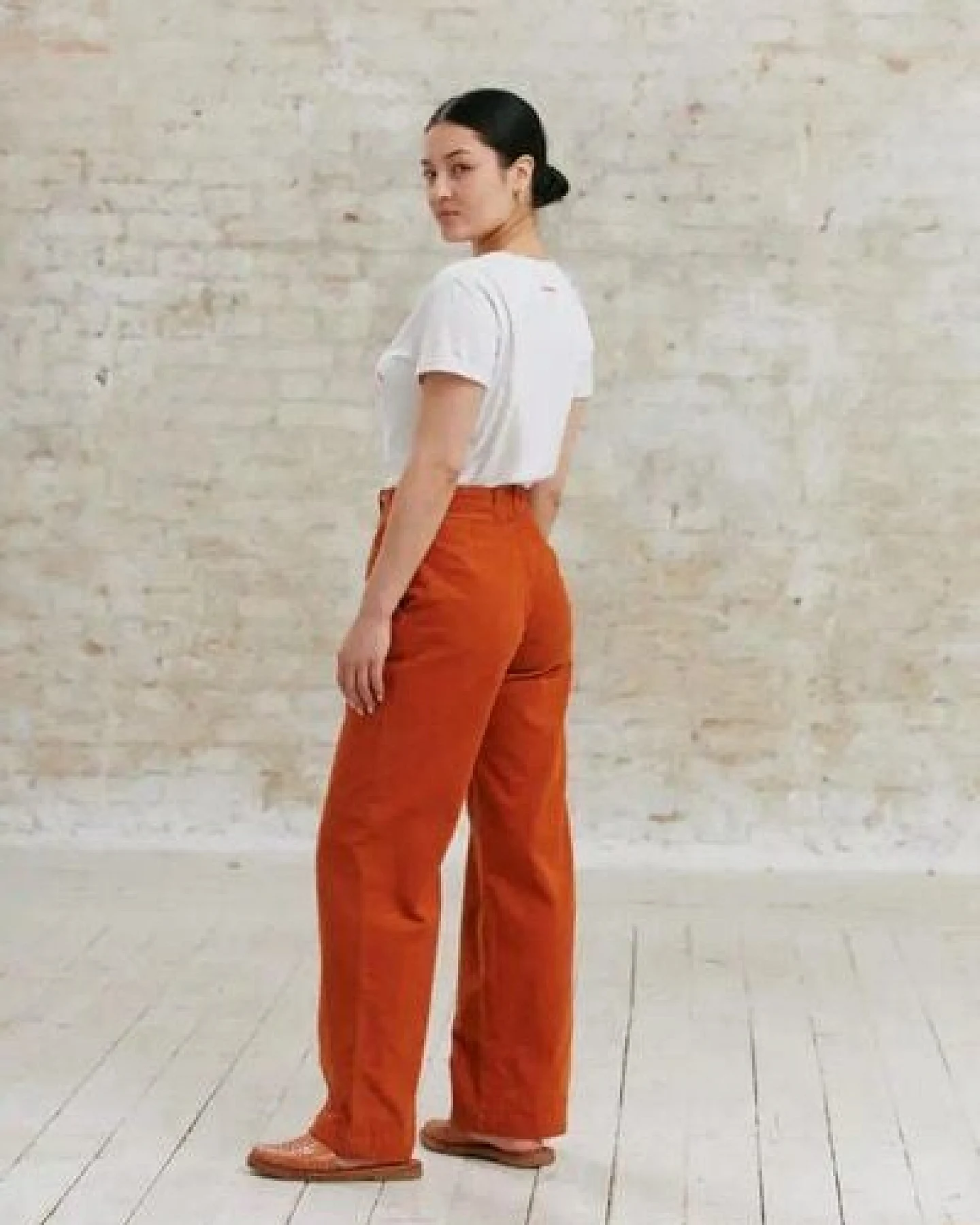 Jyoti - Fair Works Bio-Baumwollcord Hose Suhrutam – Ansicht 3