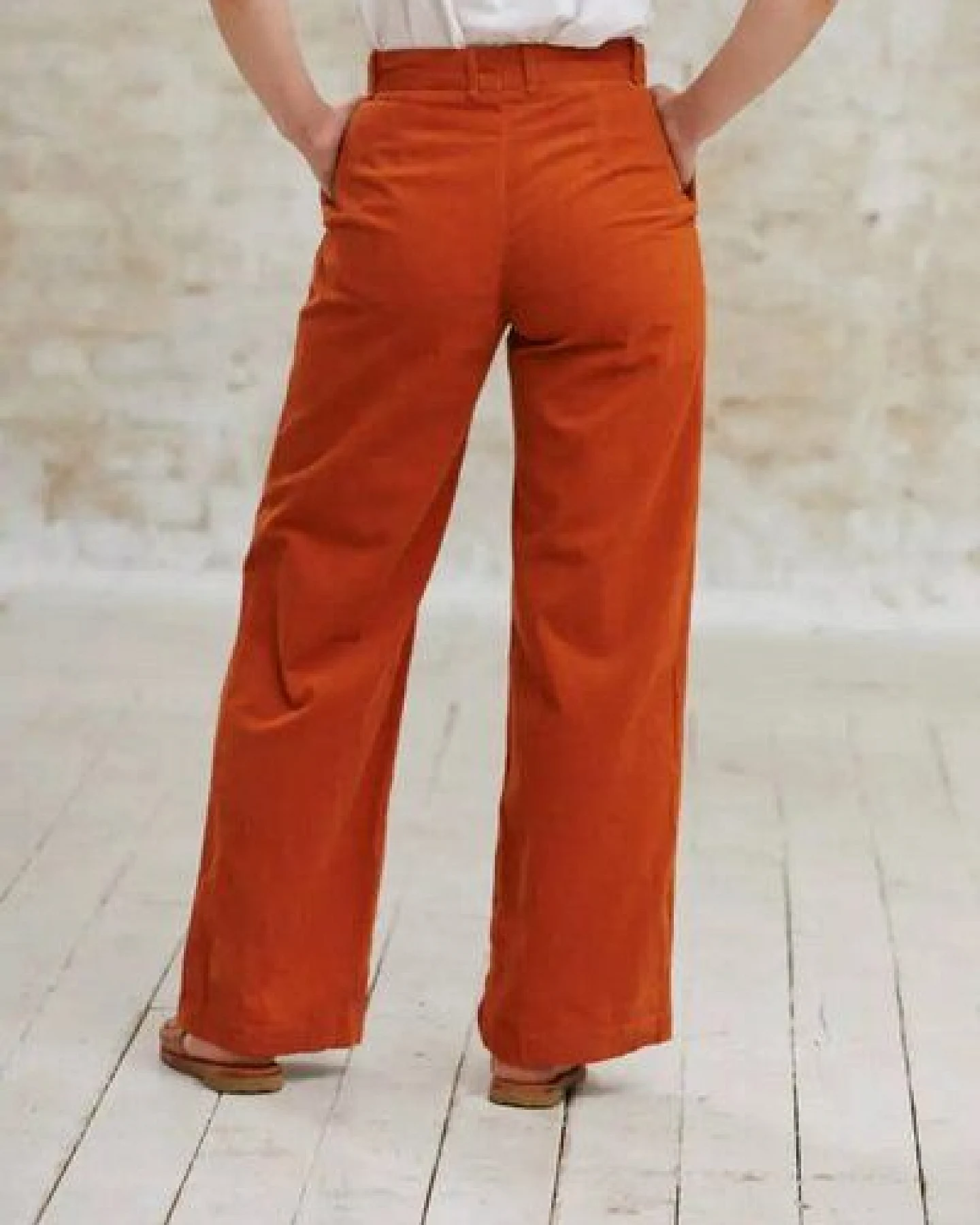 Jyoti - Fair Works Bio-Baumwollcord Hose Suhrutam – Ansicht 4