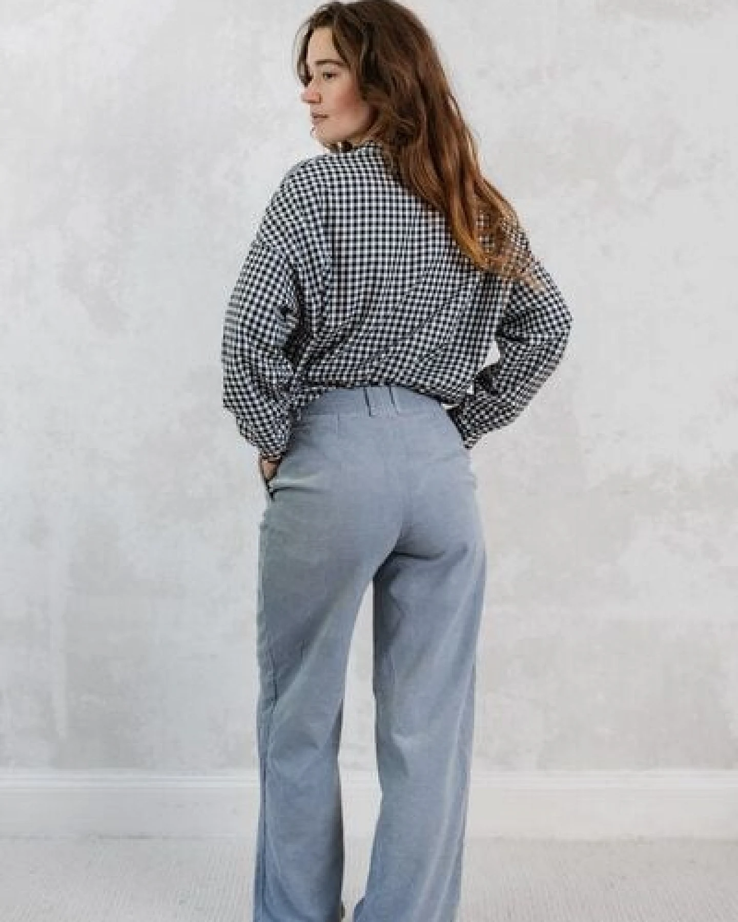 Jyoti - Fair Works Bio-Baumwollcord Hose Suhrutam – Ansicht 4